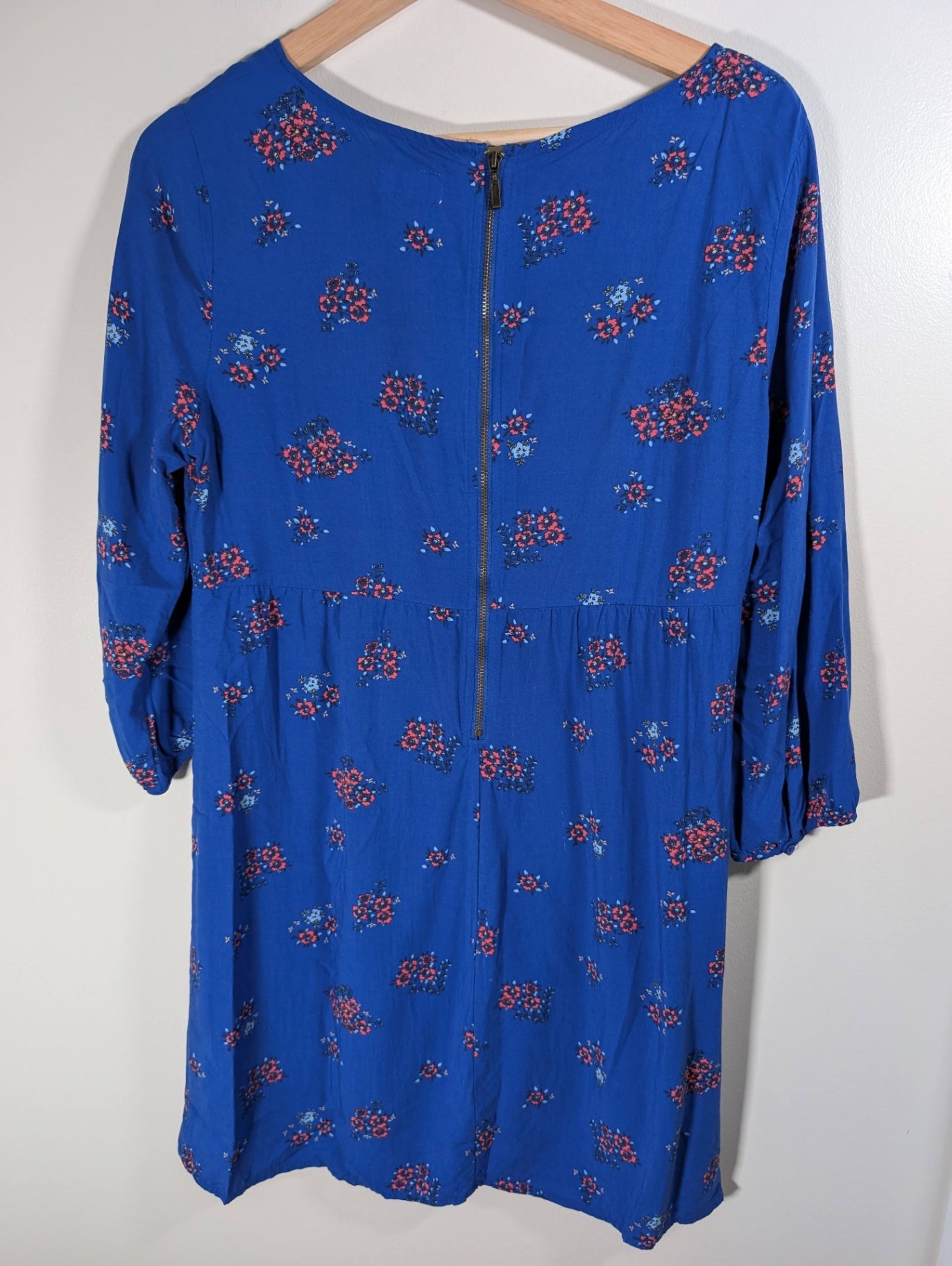 Old Navy blue floral dress - Medium
