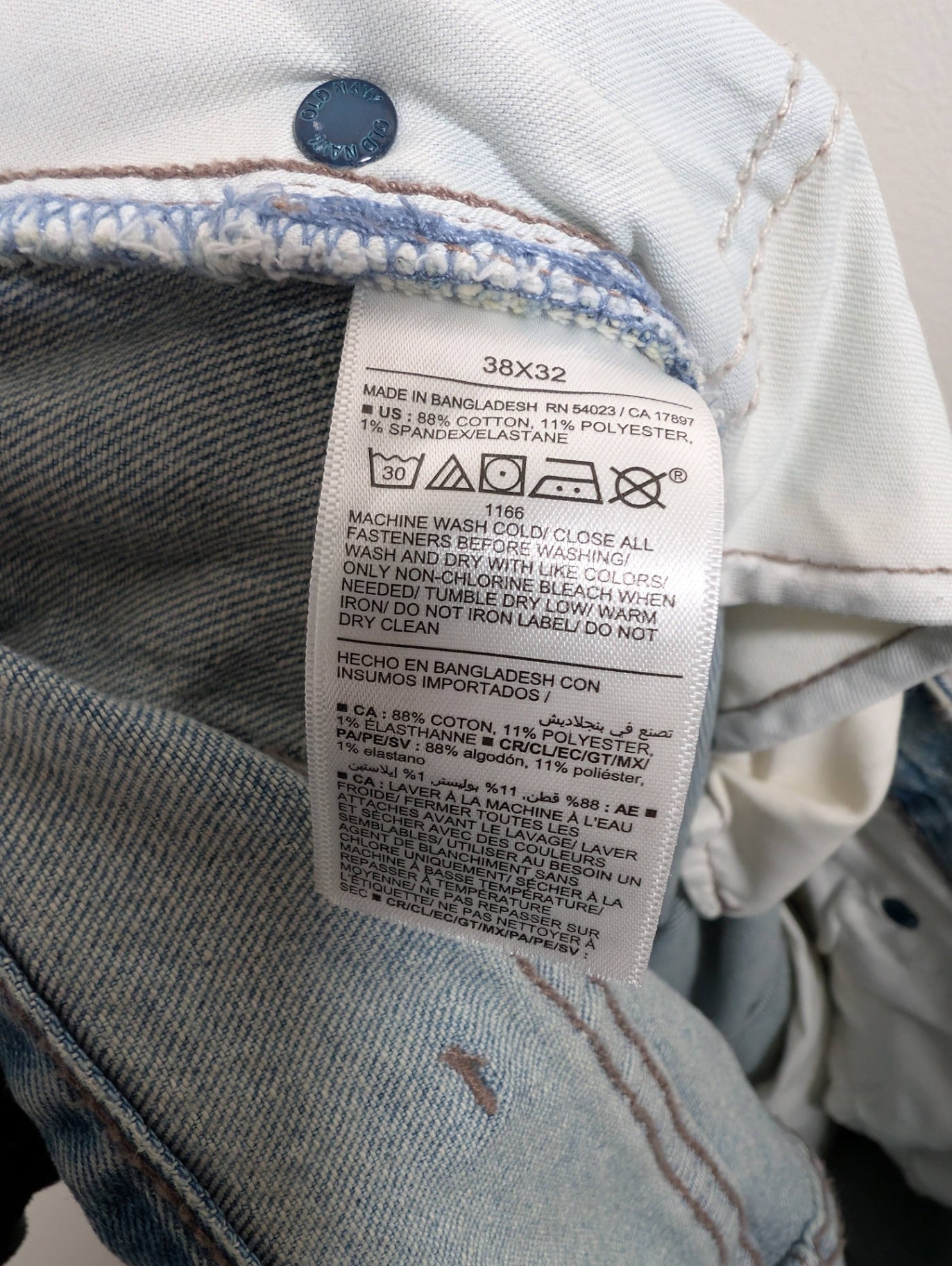 Old Navy slim jeans - 38x32