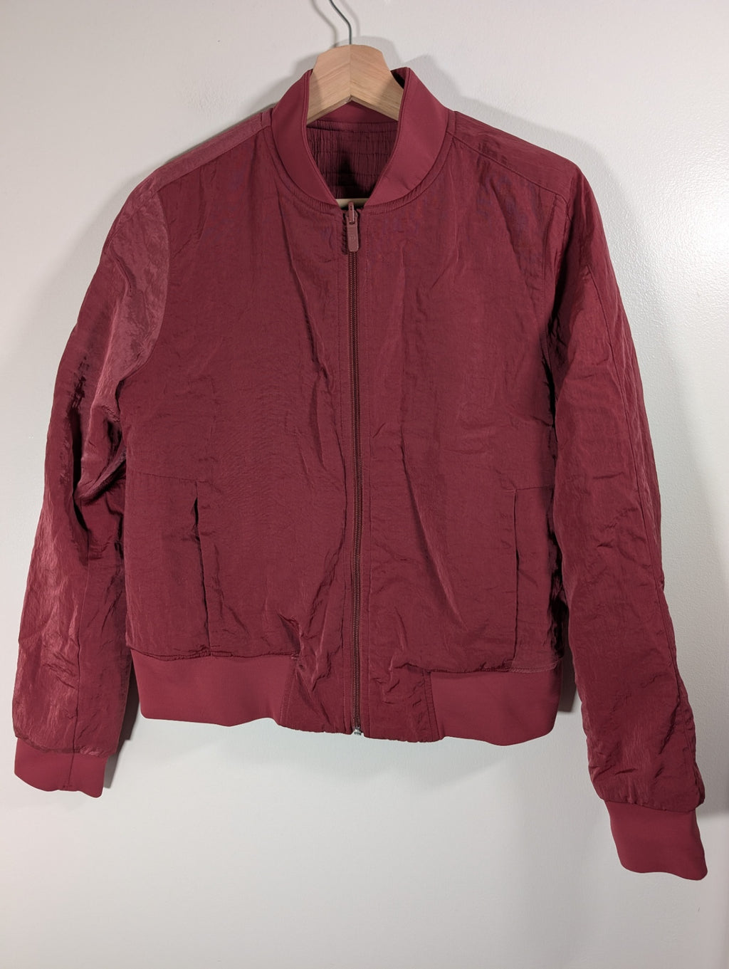 Lululemon serene travels bomber - SZ 8