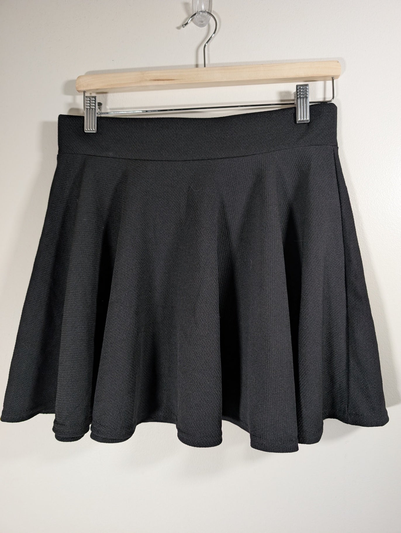 Urban Coco black skirt- Large