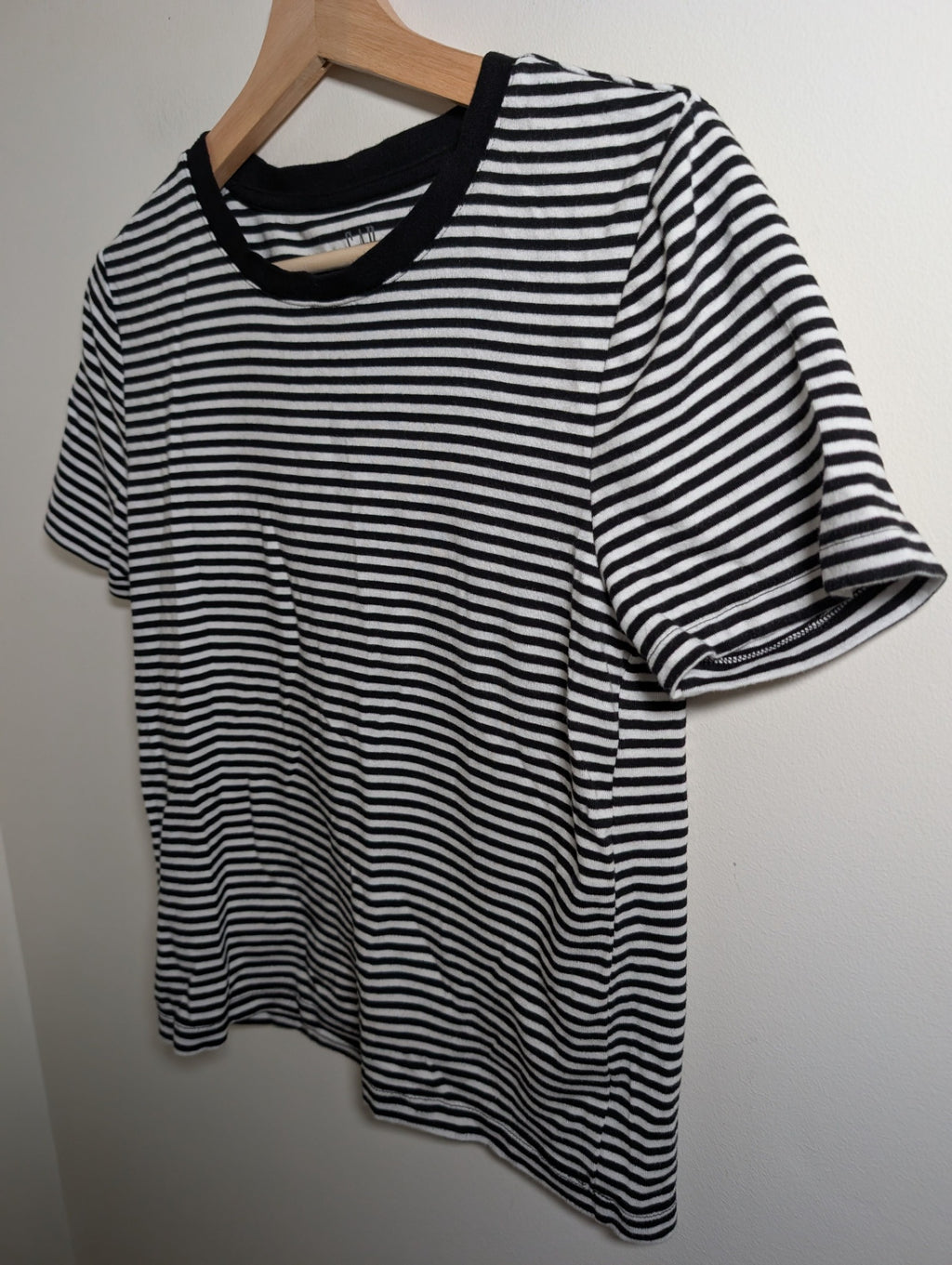 Gap striped tee - Large