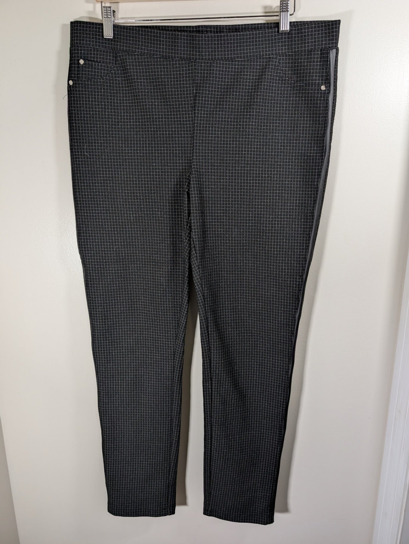 Tricotto checkered pants - SZ 16