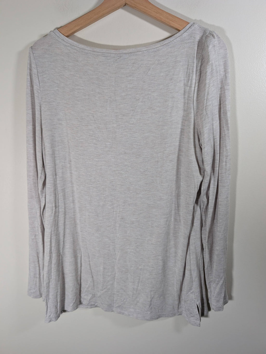 RW&Co. grey long-sleeve - Large