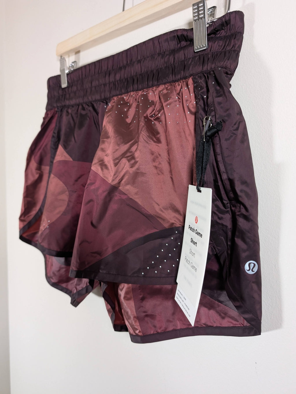 Lululemon patch game short - SZ 12
