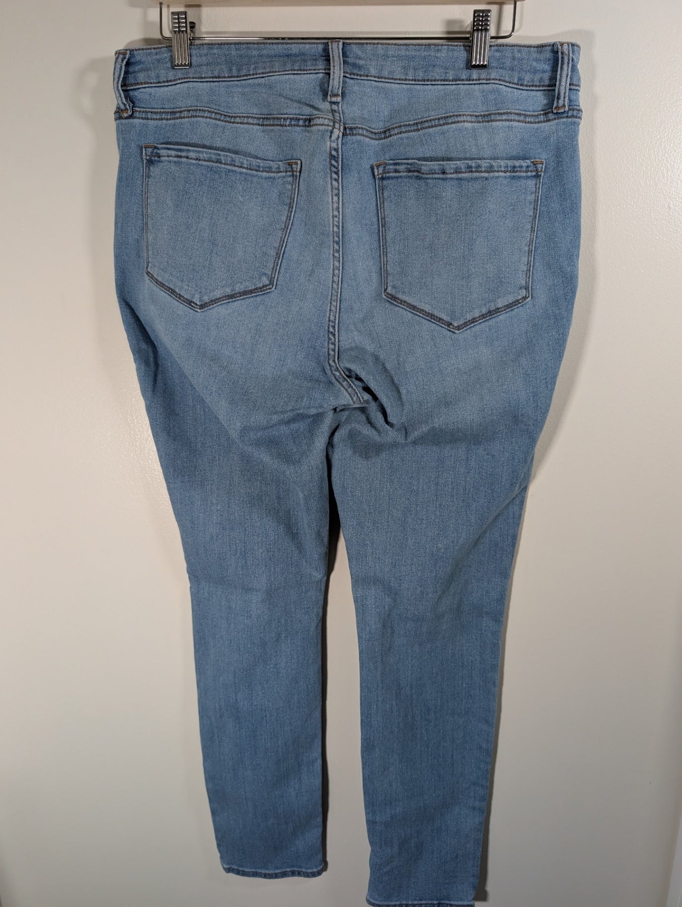 Old Navy light wash super skinny - SZ 14