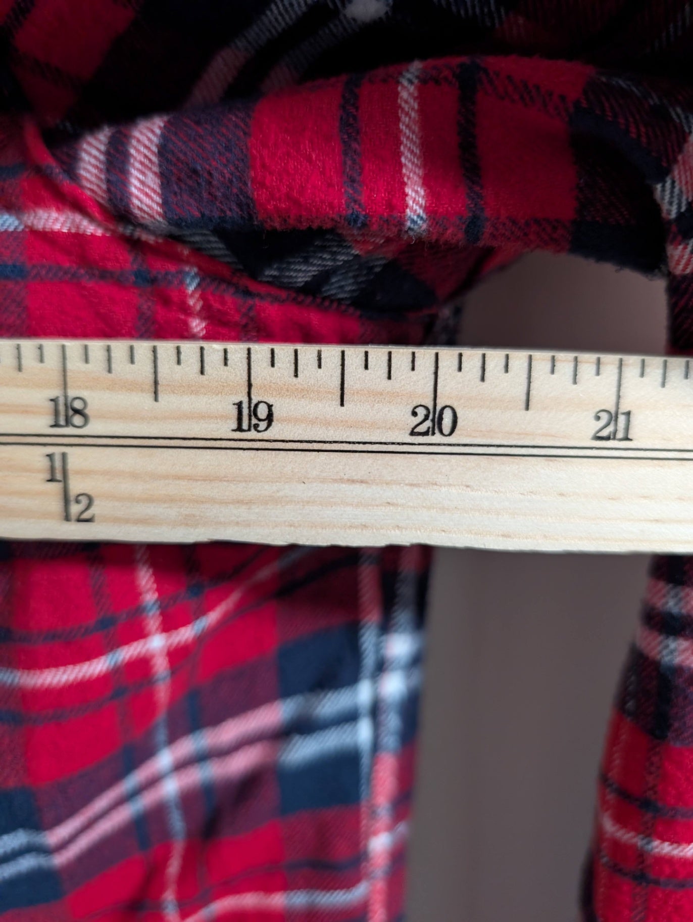 Weatherproof Vintage Co. red plaid button up - Large