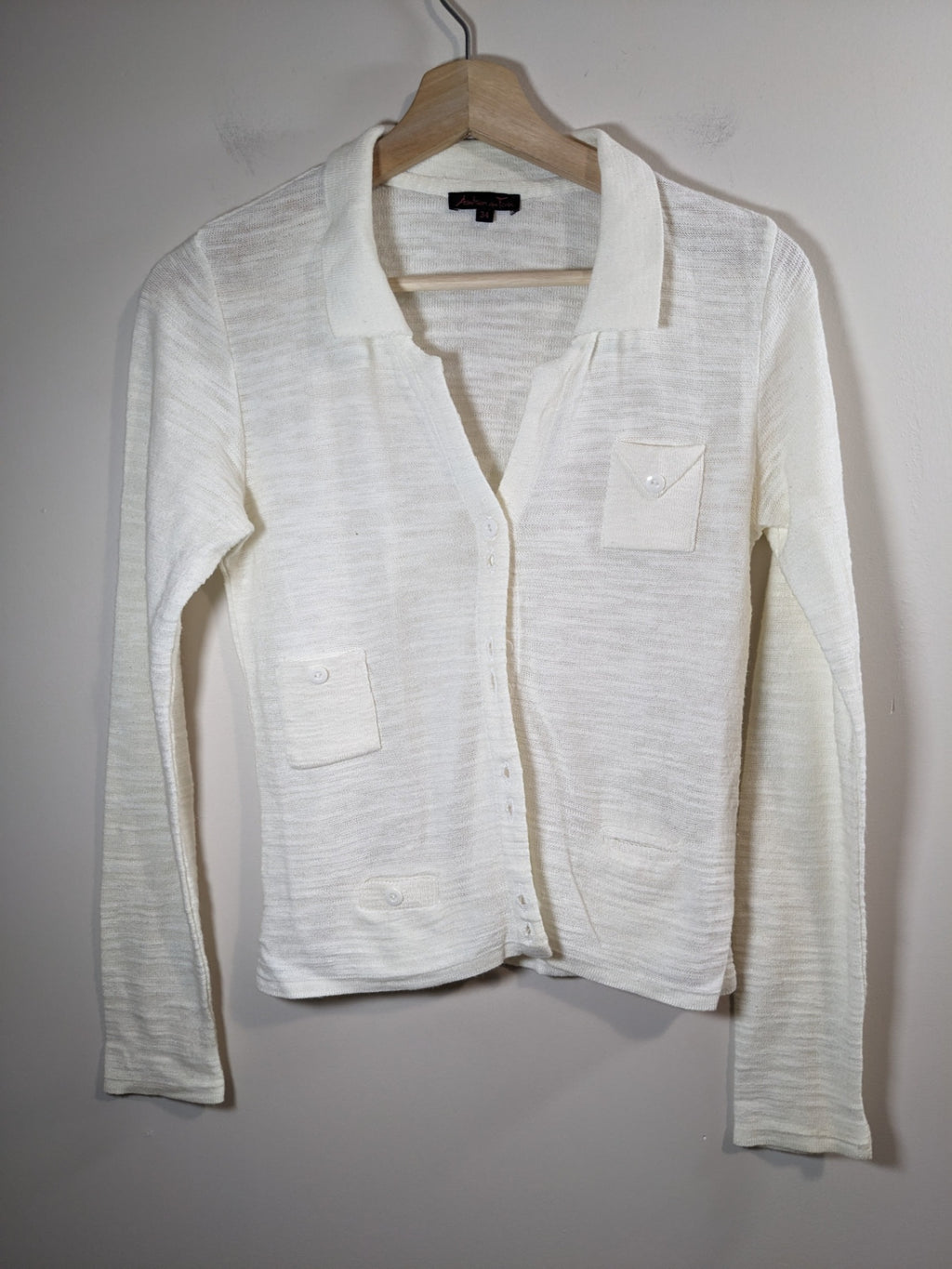 Adventures des toiles cream sweater- Small 34