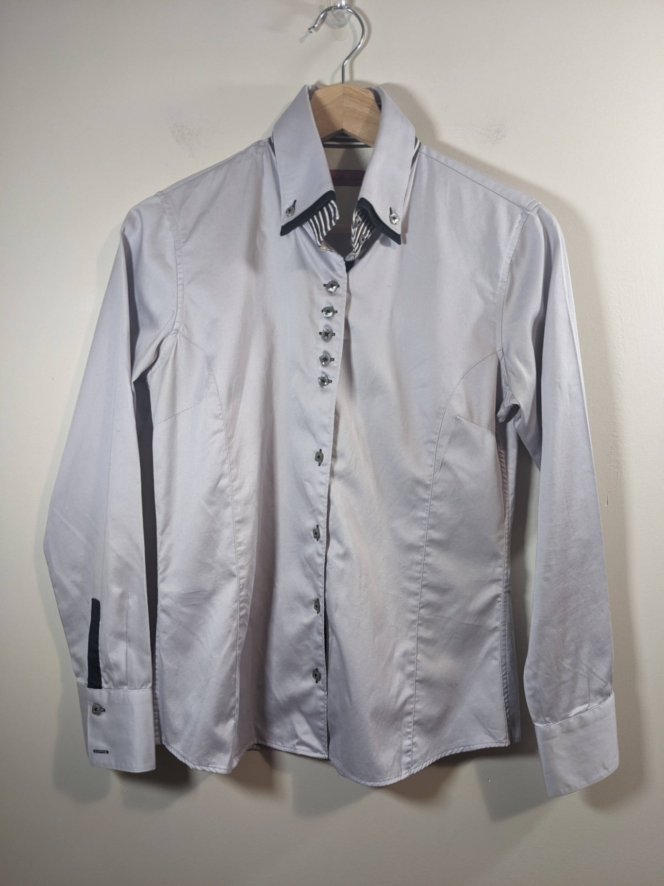 Rosalia Negretti lilac button up blouse - Small