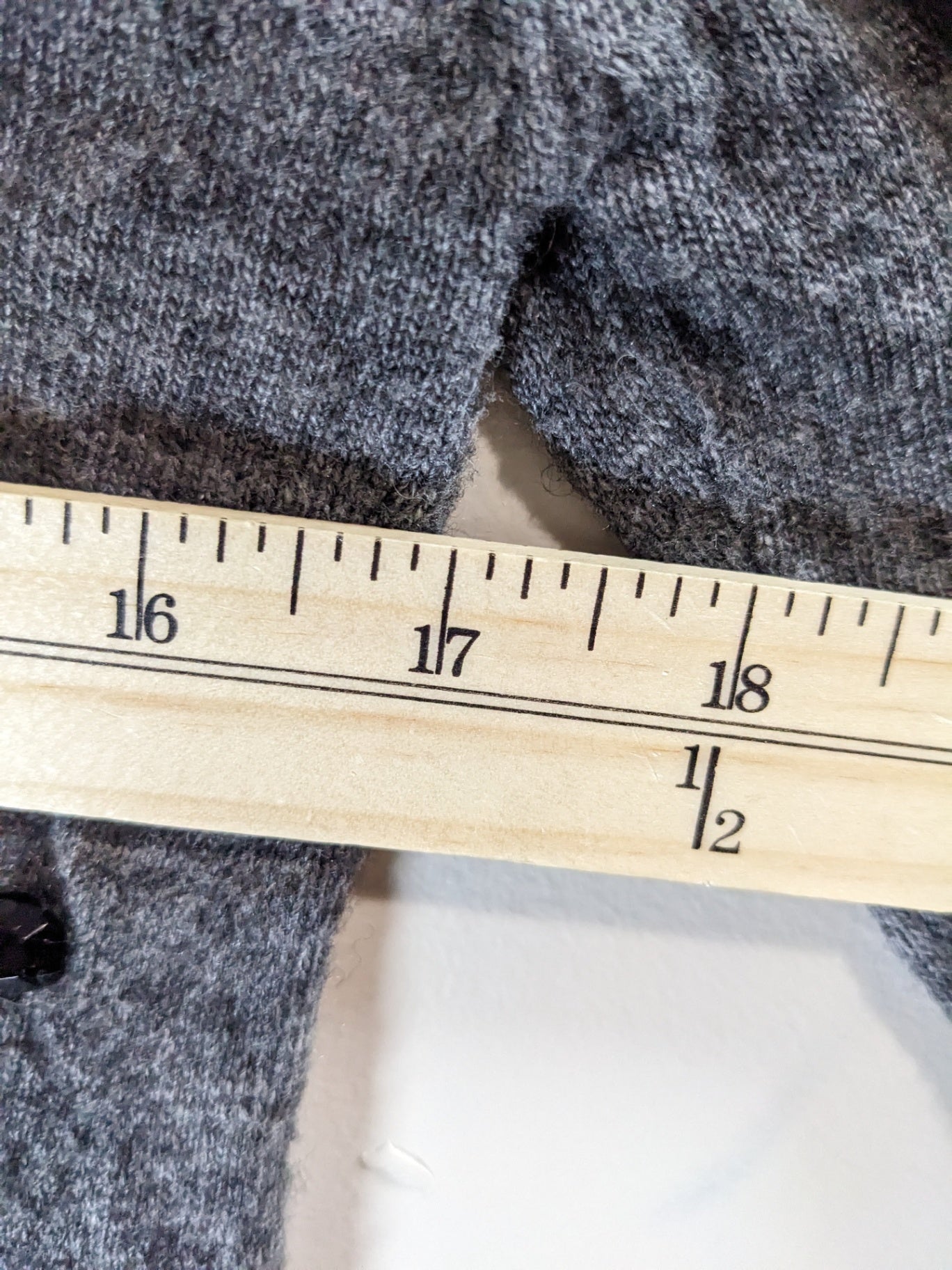 LUCKYLU alpaca wool grey cardigan- L (minor flaw)