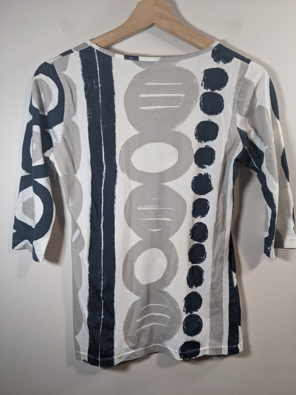 banana blue 3/4 length circle design top - S