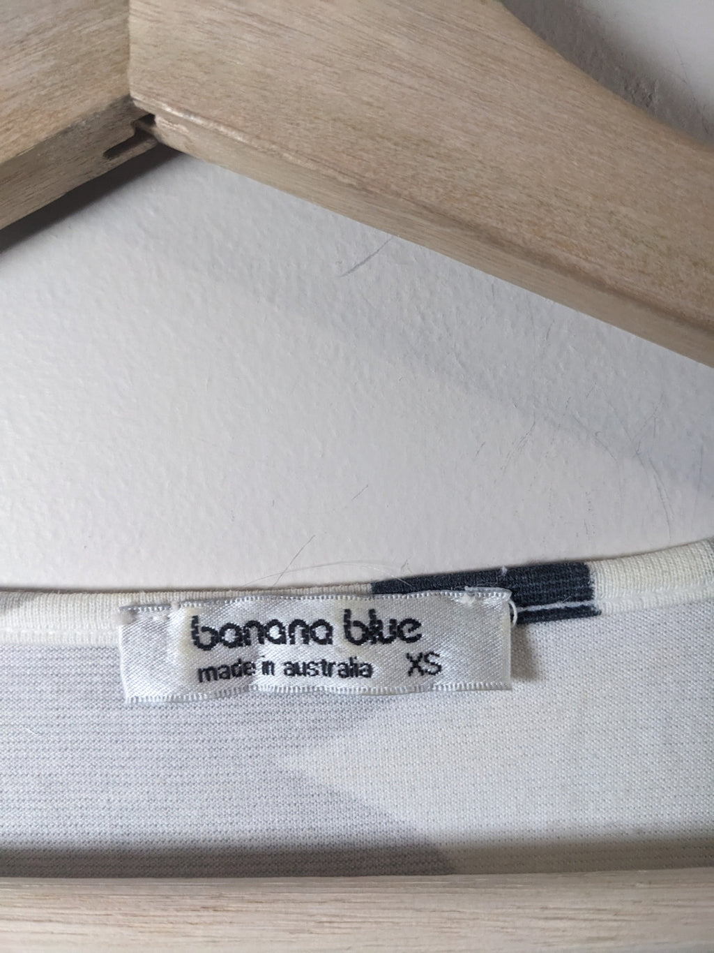 banana blue 3/4 length circle design top - S