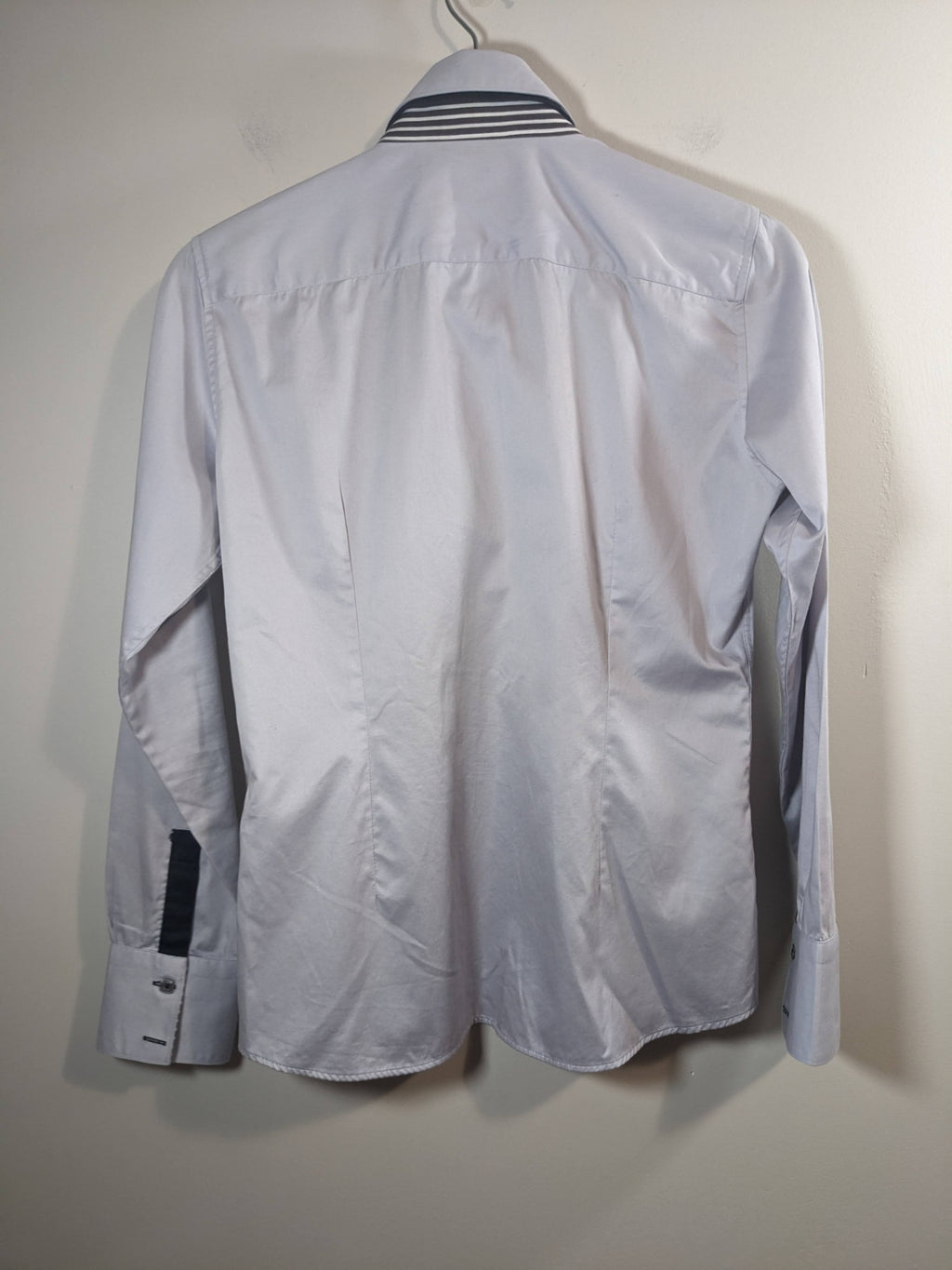Rosalia Negretti lilac button up blouse - Small