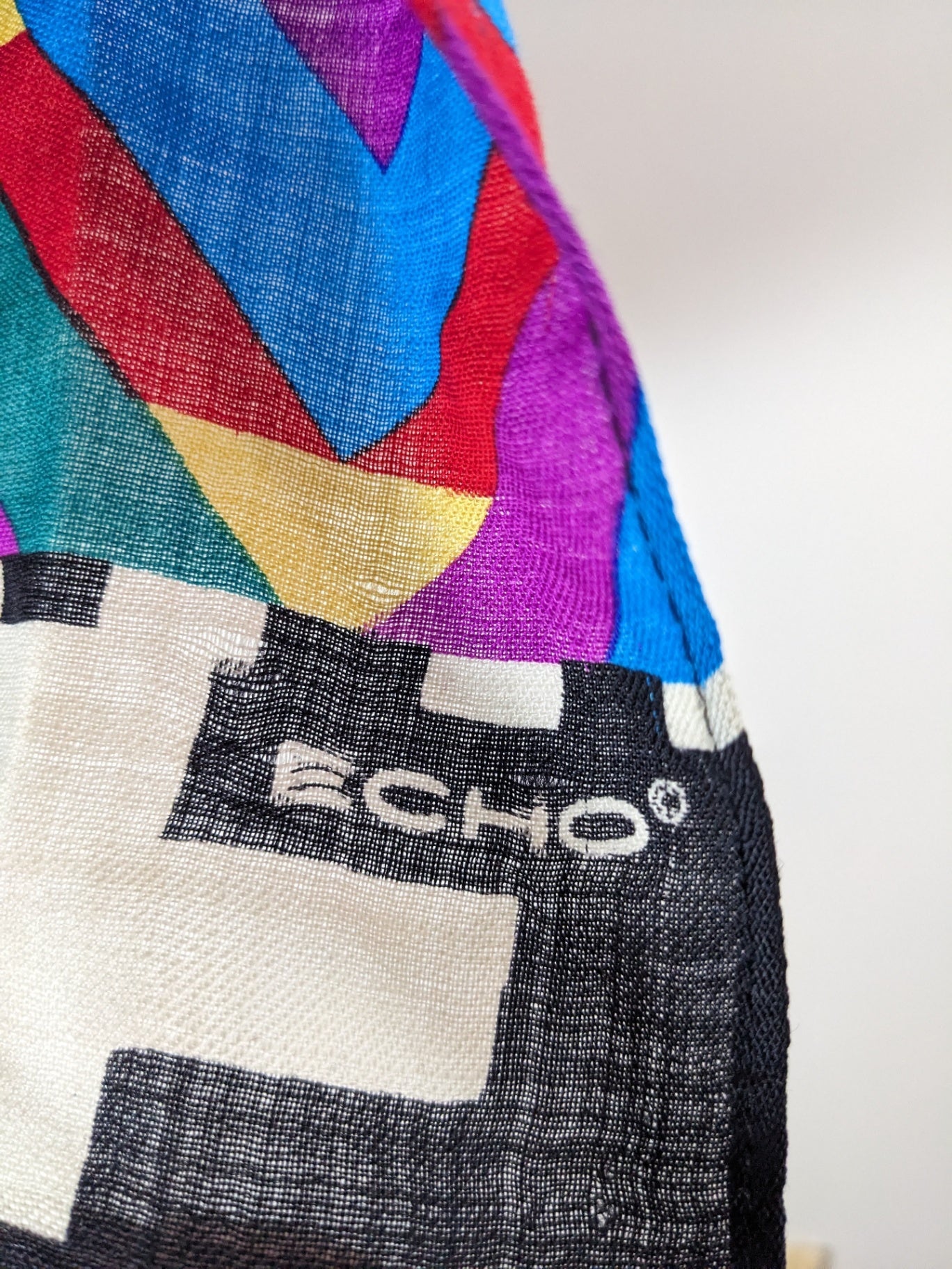 Echo wool geometric patterned scarf - One Size