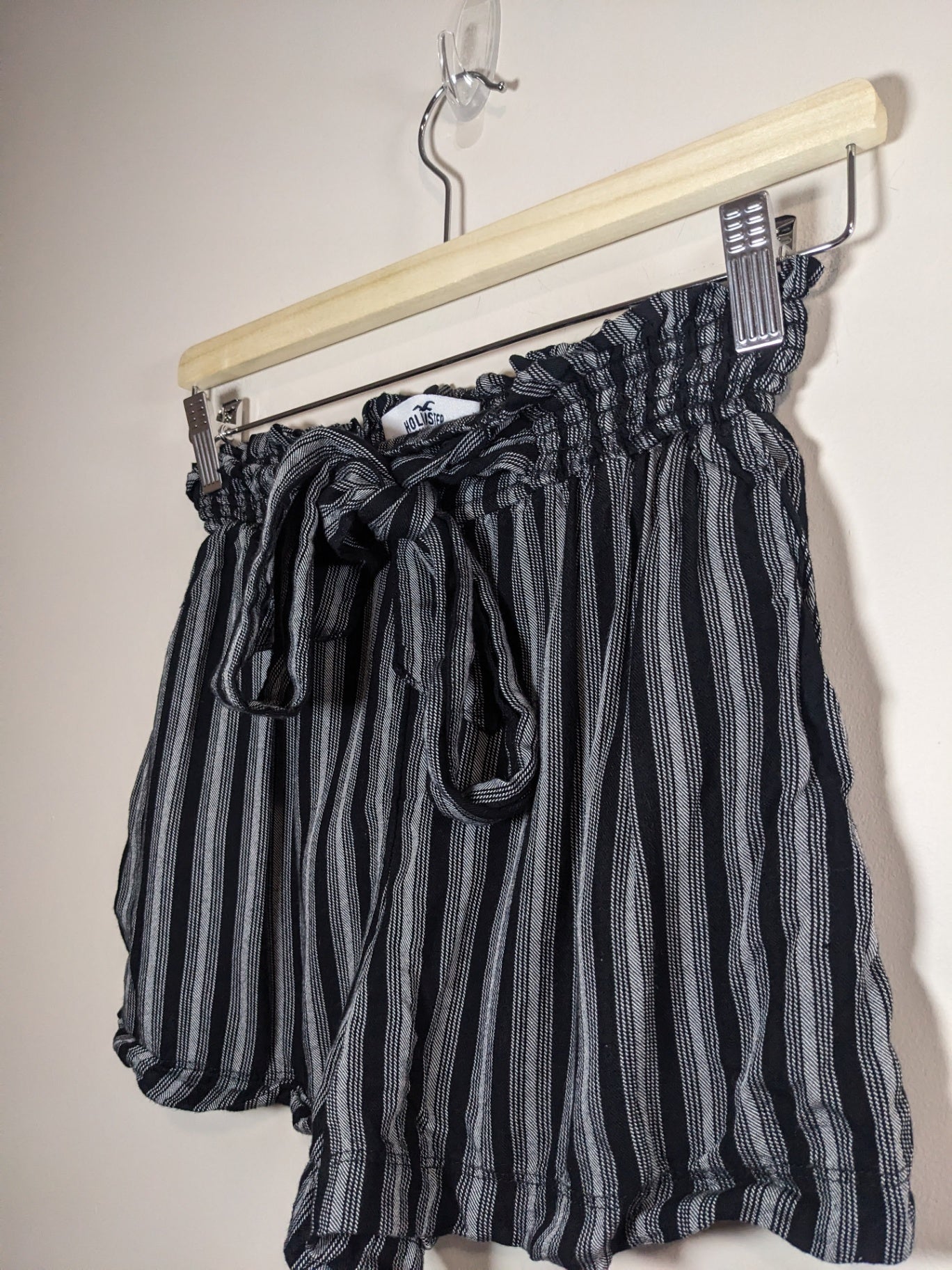 Hollister Striped Shorts - XS