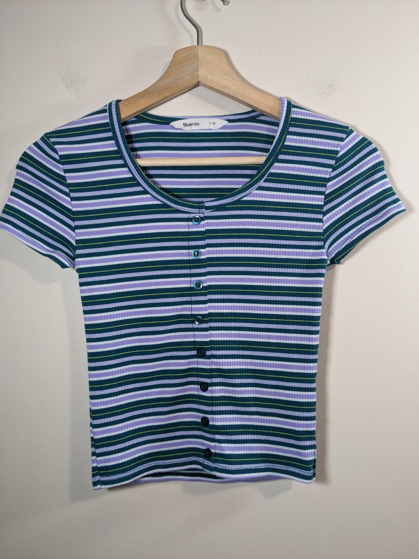 Bluenotes Striped w/ Buttons T-Shirt - S