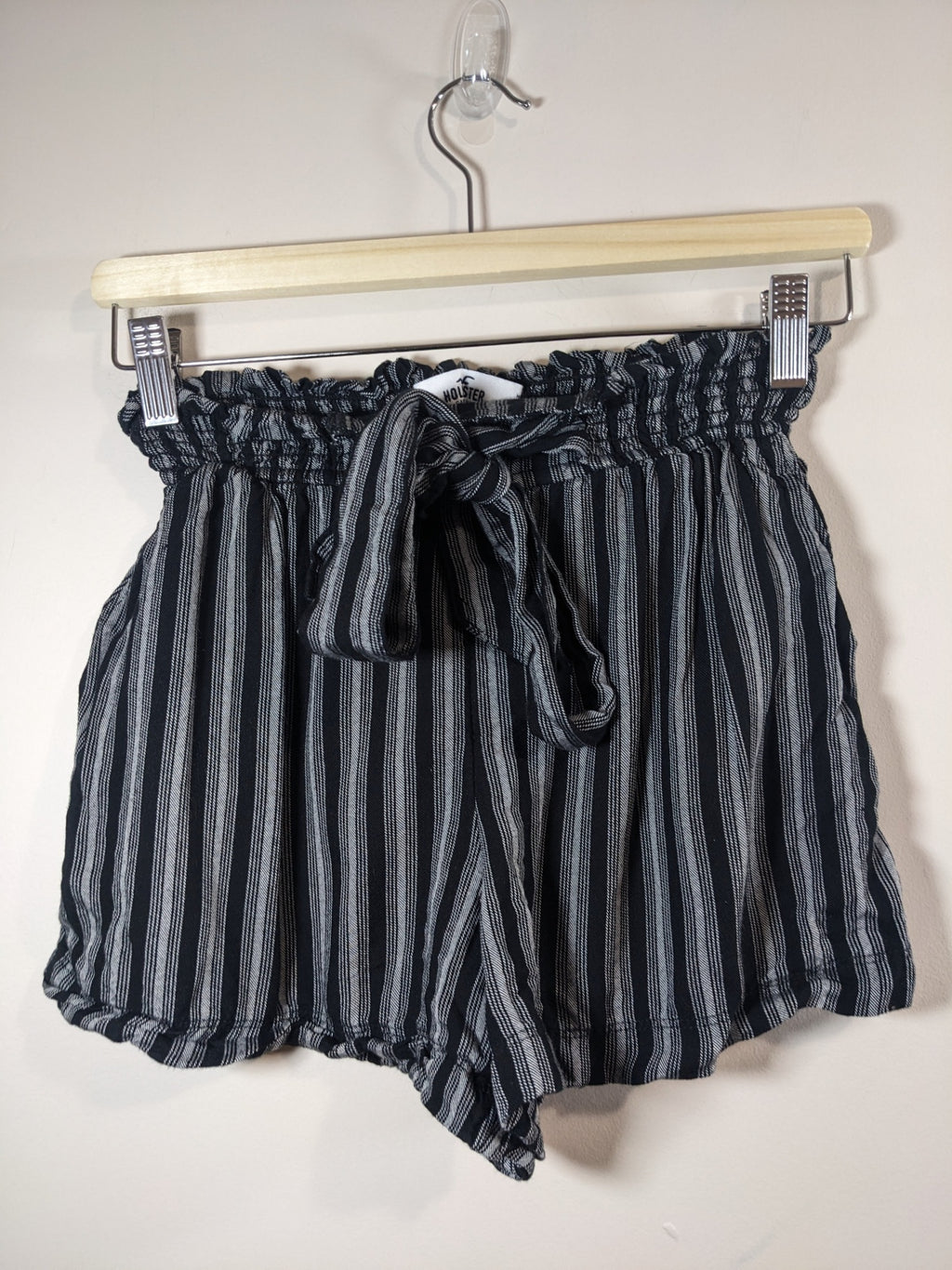 Hollister Striped Shorts - XS