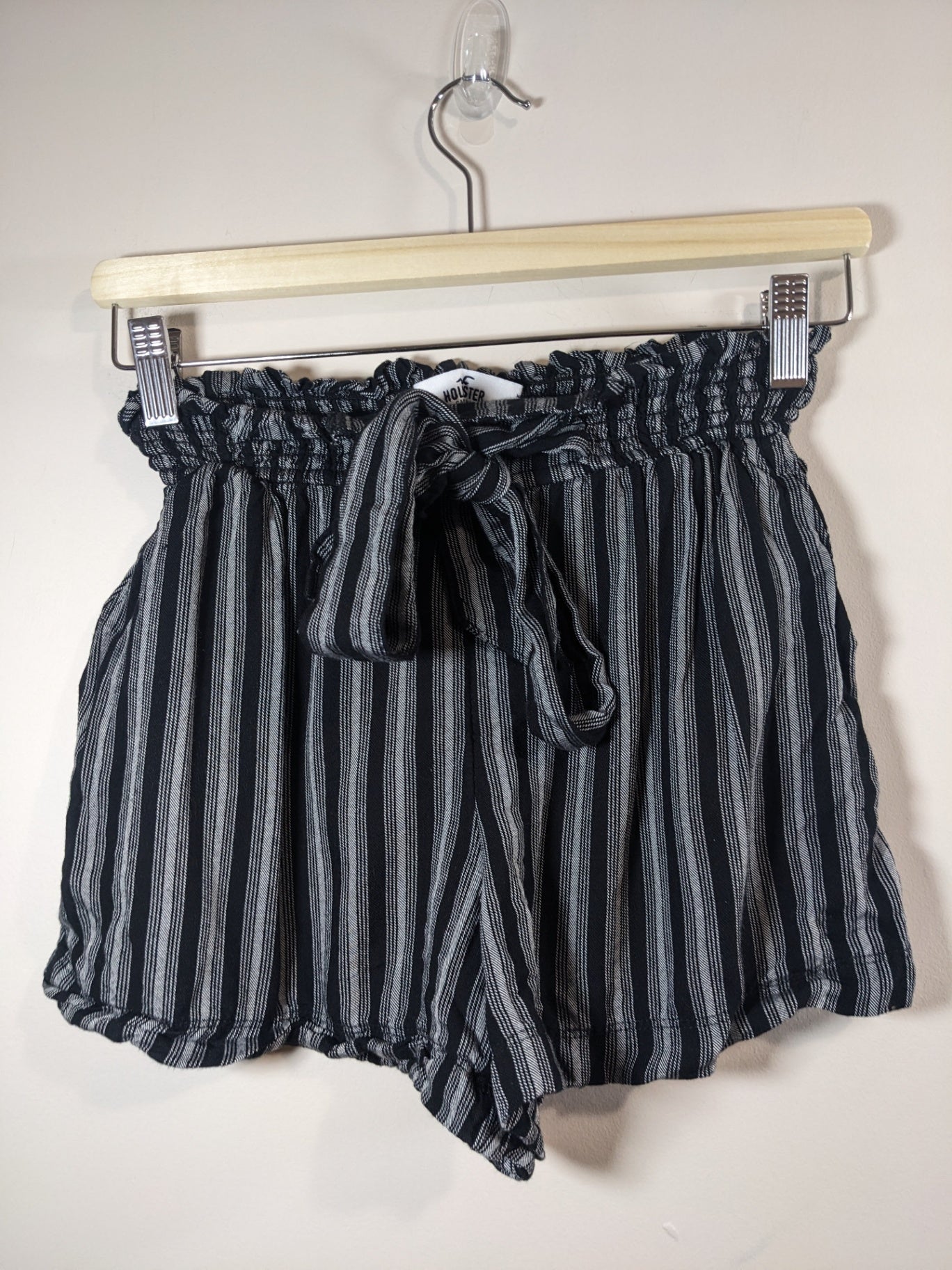 Hollister Striped Shorts - XS