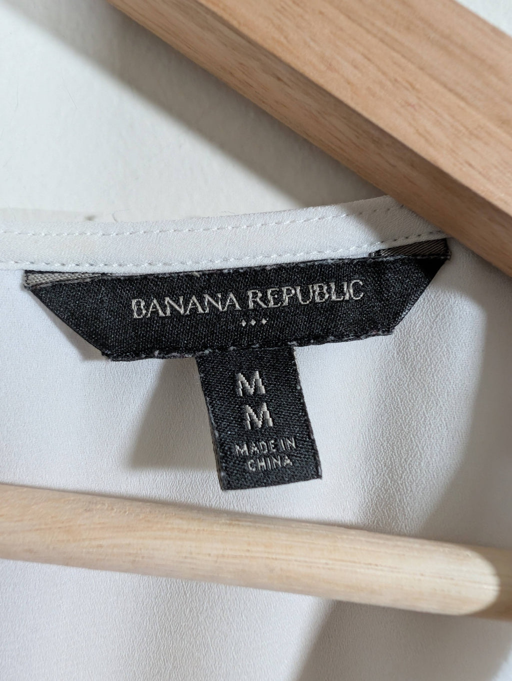 Banana Republic white blouse - Medium