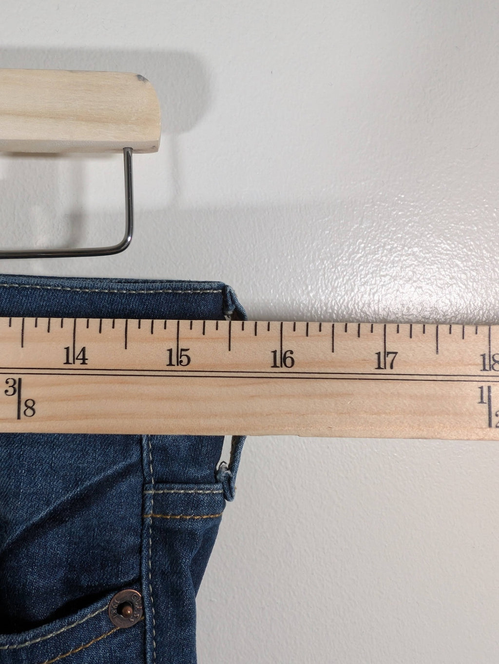 Guess nicole cigarette jeans - SZ 29