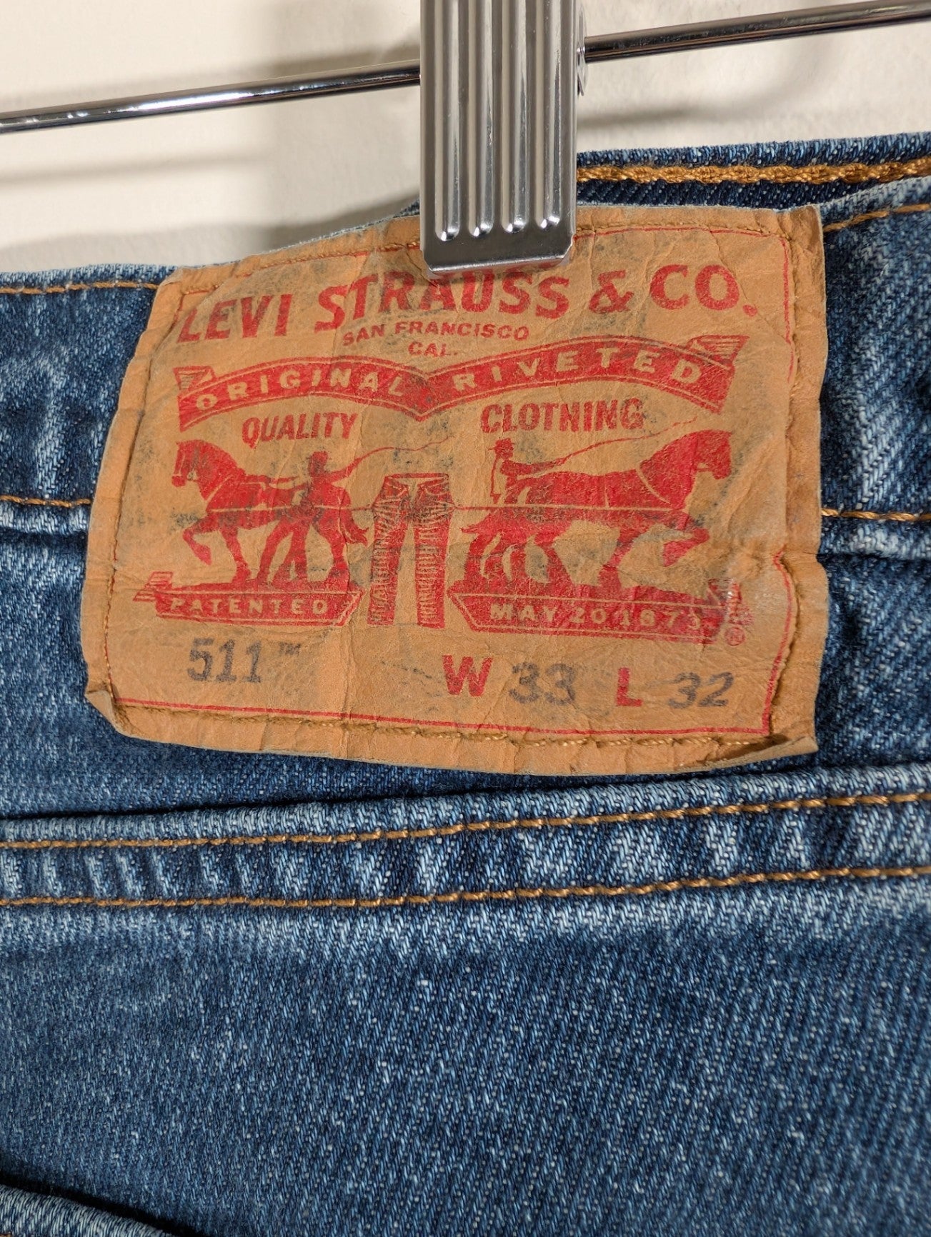 Levi's 511 skinny distressed - SZ 33