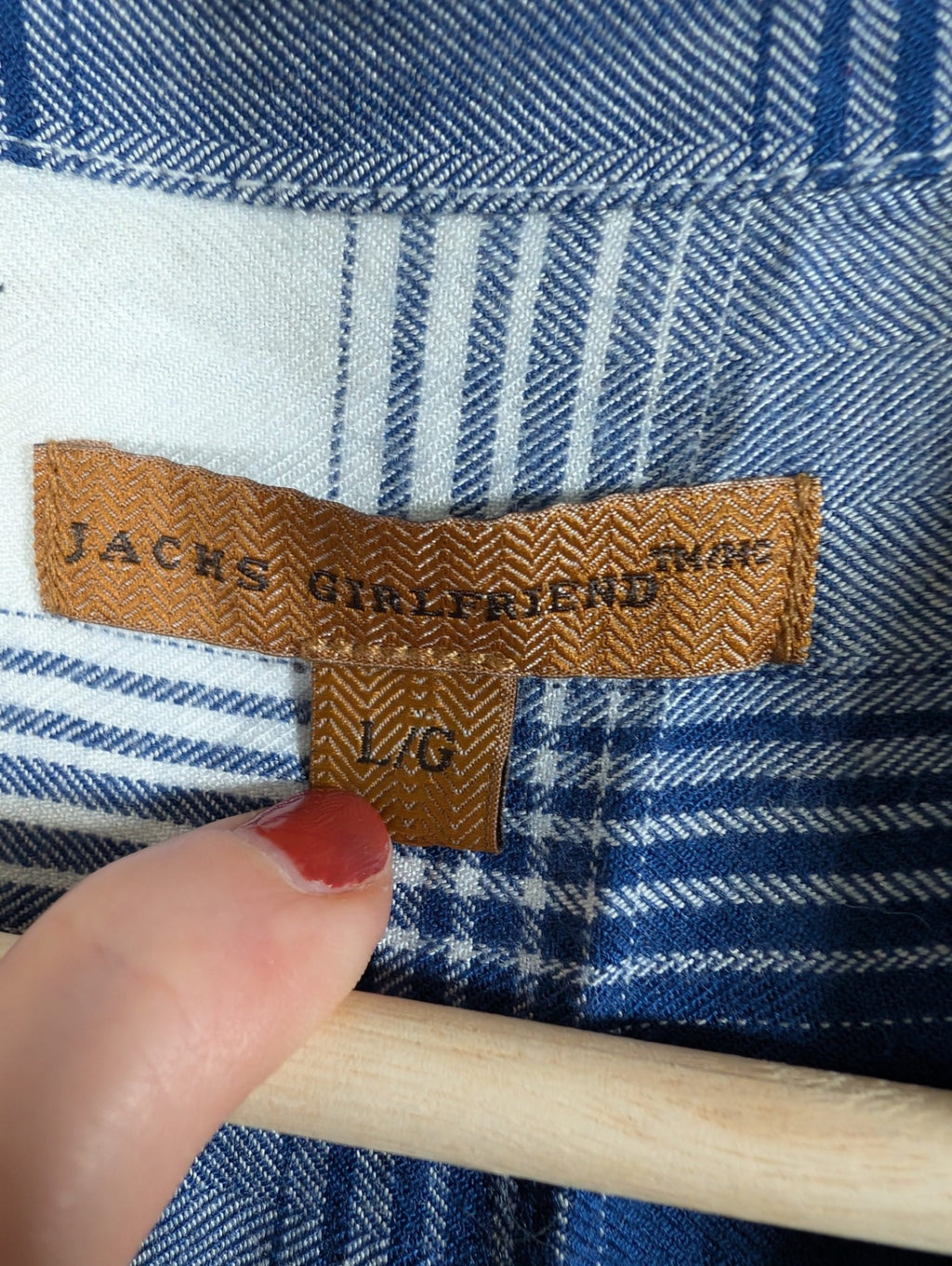 Jachs Girlfriend blue plaid tee - Large