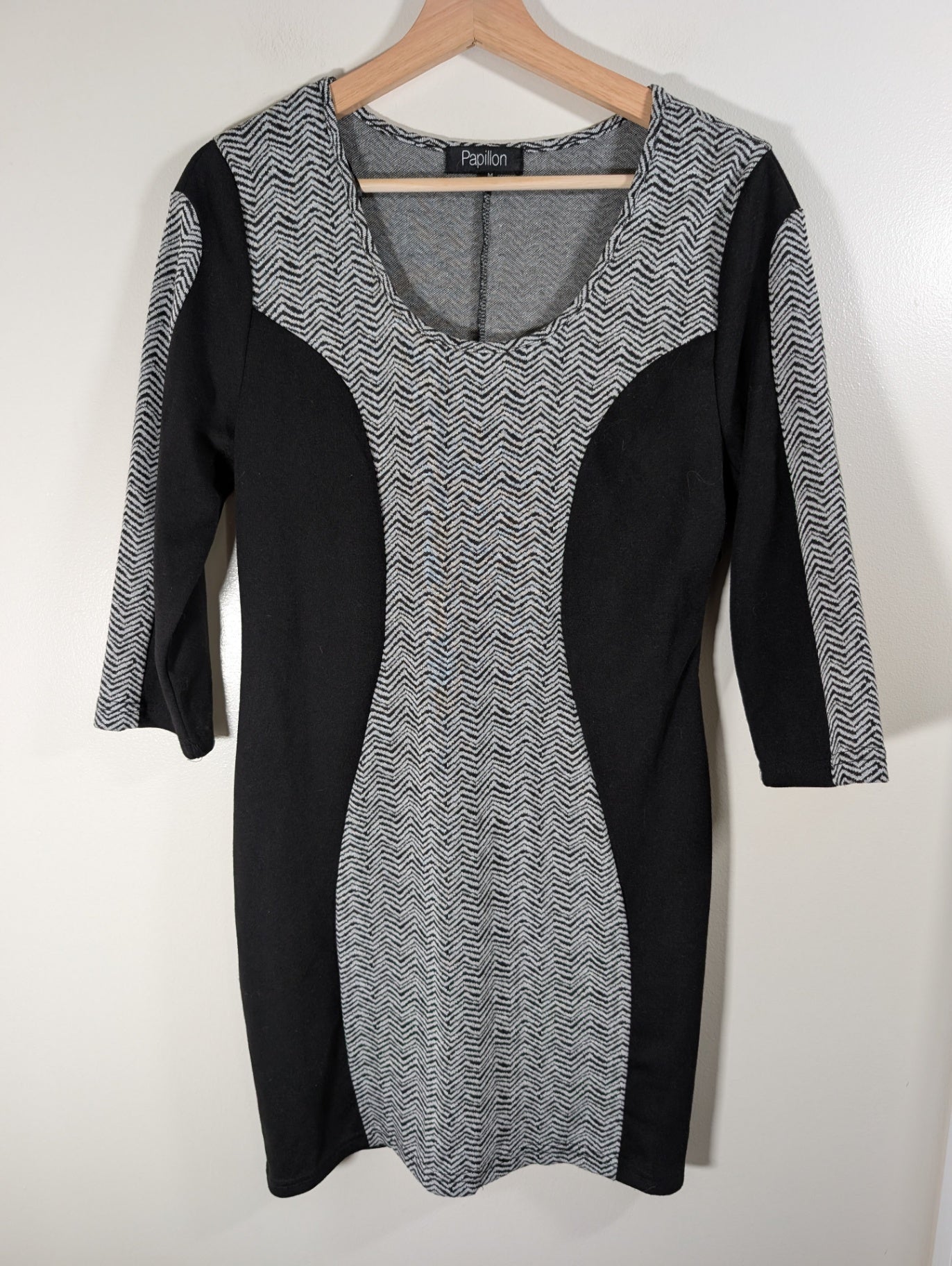 Papillon dress - Medium