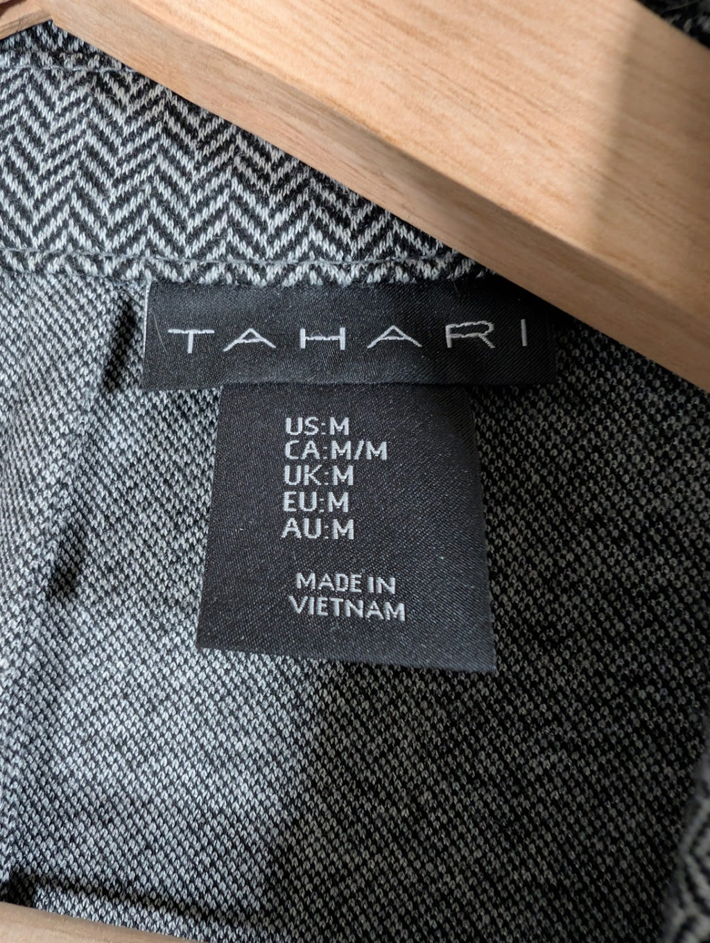 Tahari grey herringbone blazer - Medium