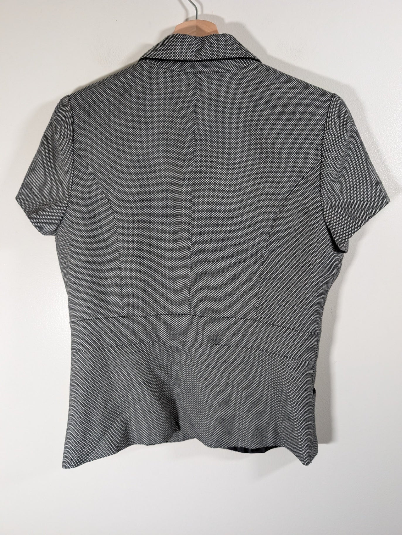 Reitmans short-sleeve blazer - SZ 8