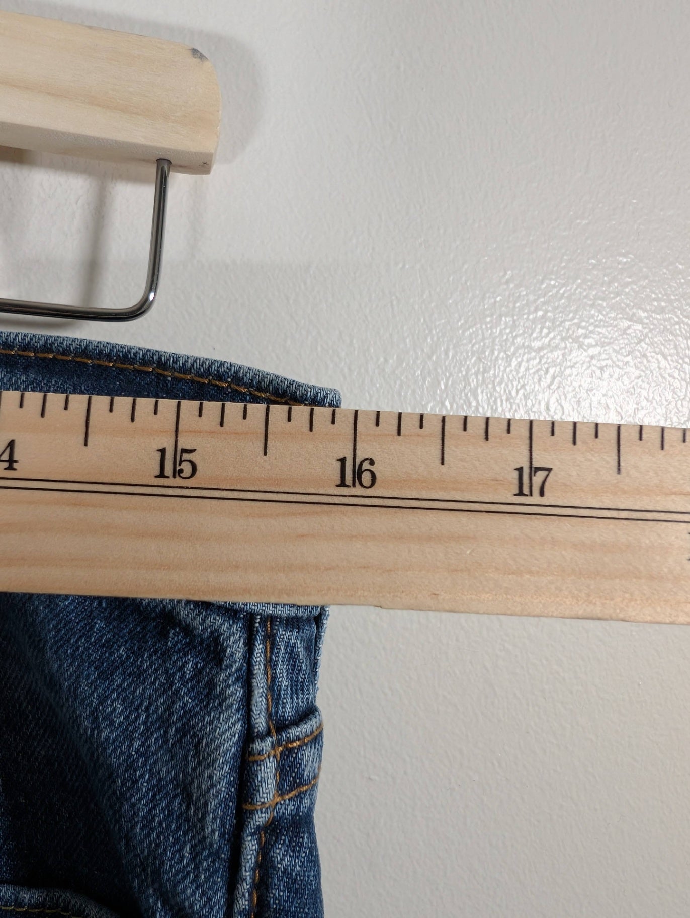 Levi's 511 skinny distressed - SZ 33