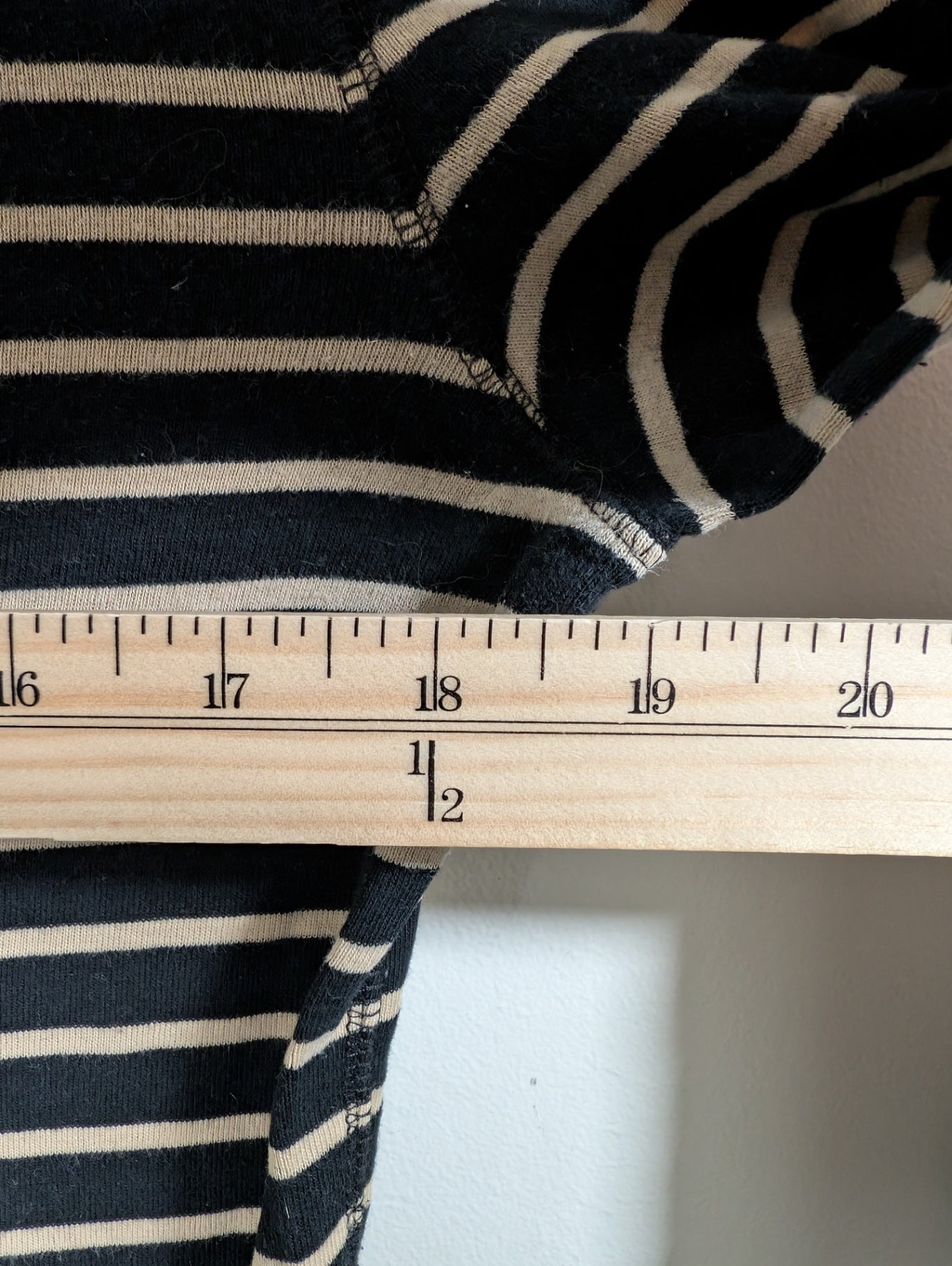 Jones New York striped long-sleeve - Medium