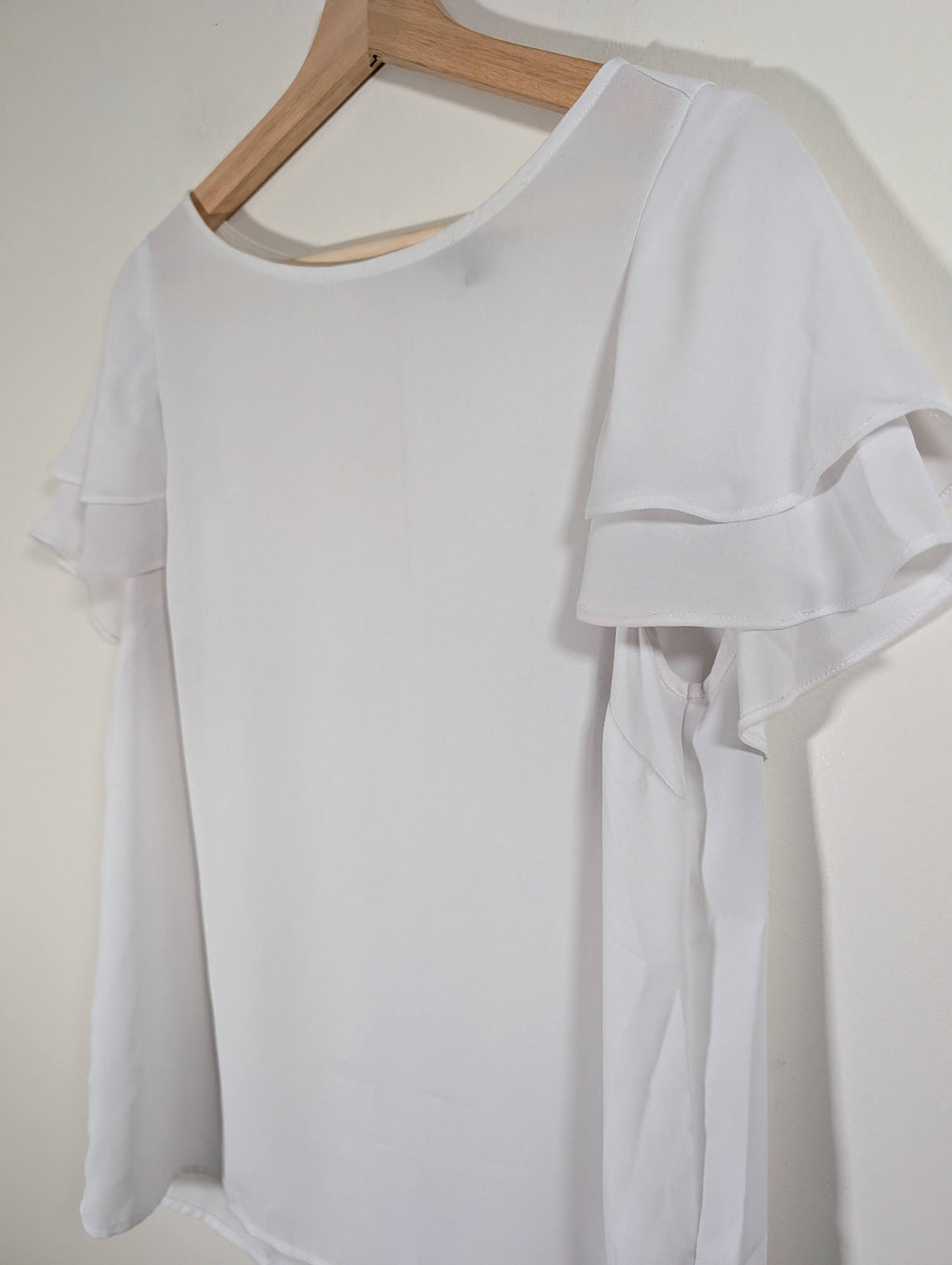Banana Republic white blouse - Medium