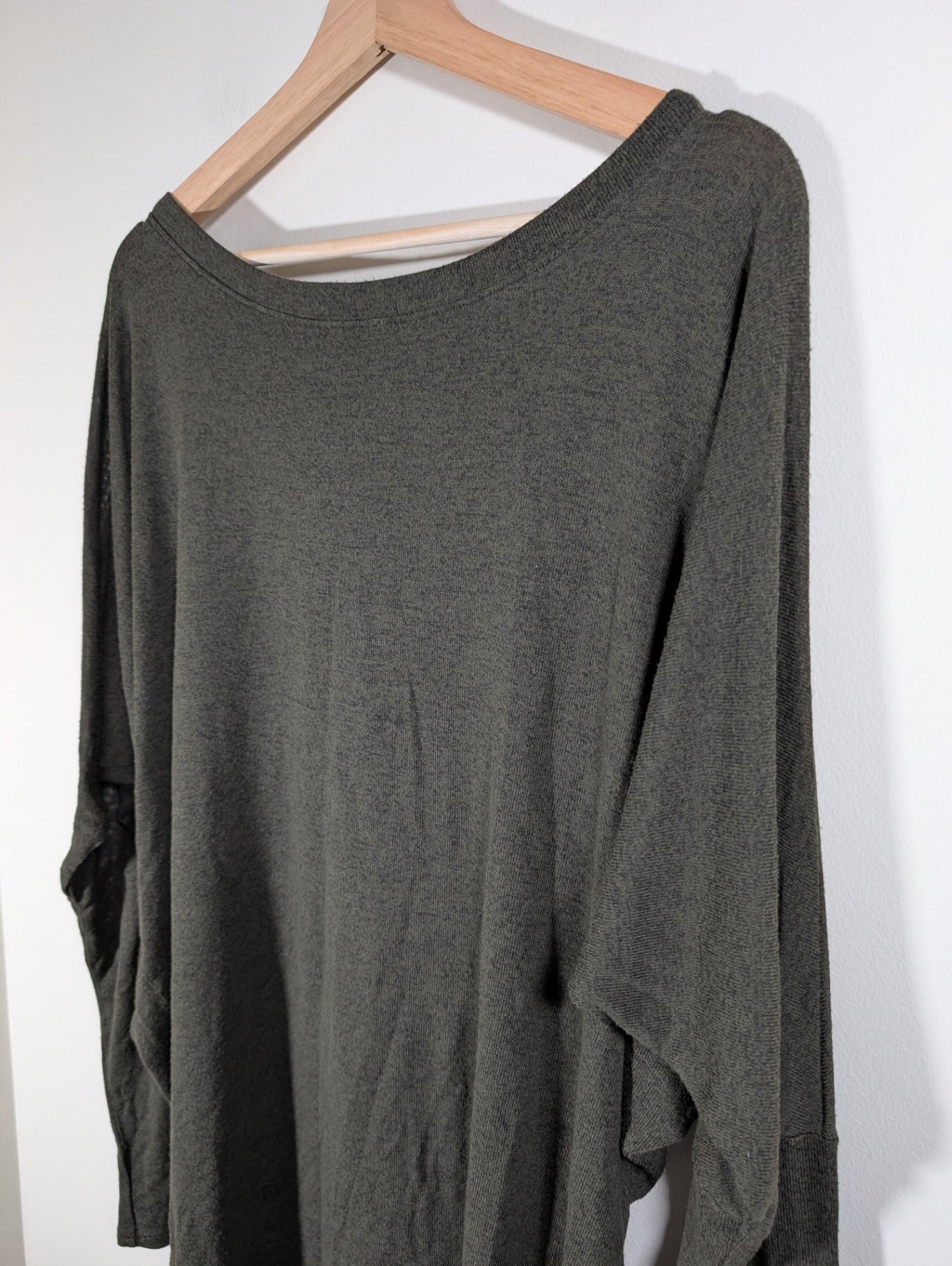 Natural Life green oversize sweater - Large