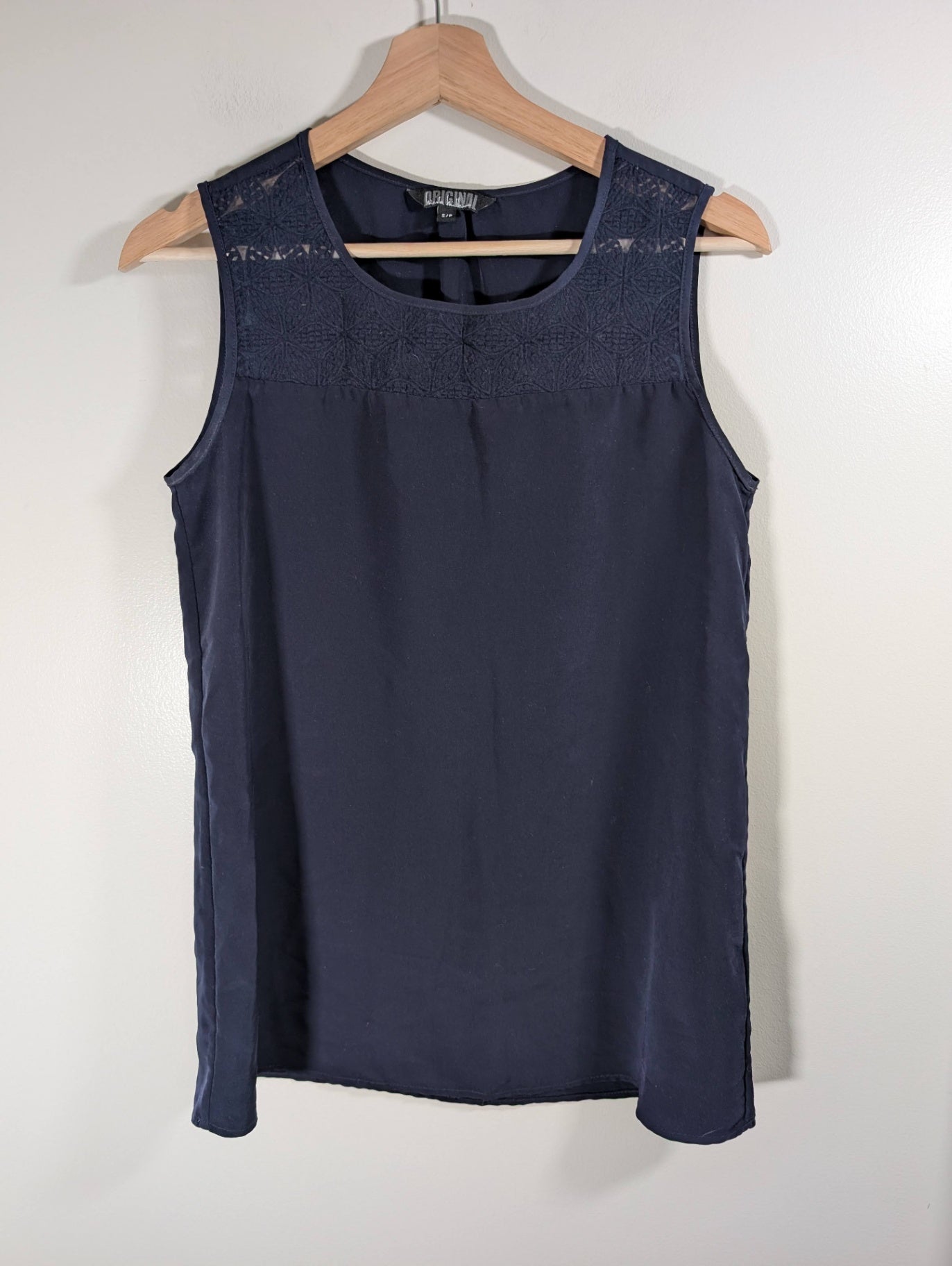 Nicole Miller navy blouse - Small