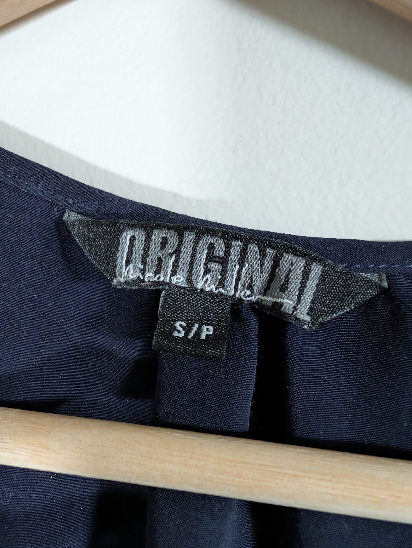 Nicole Miller navy blouse - Small