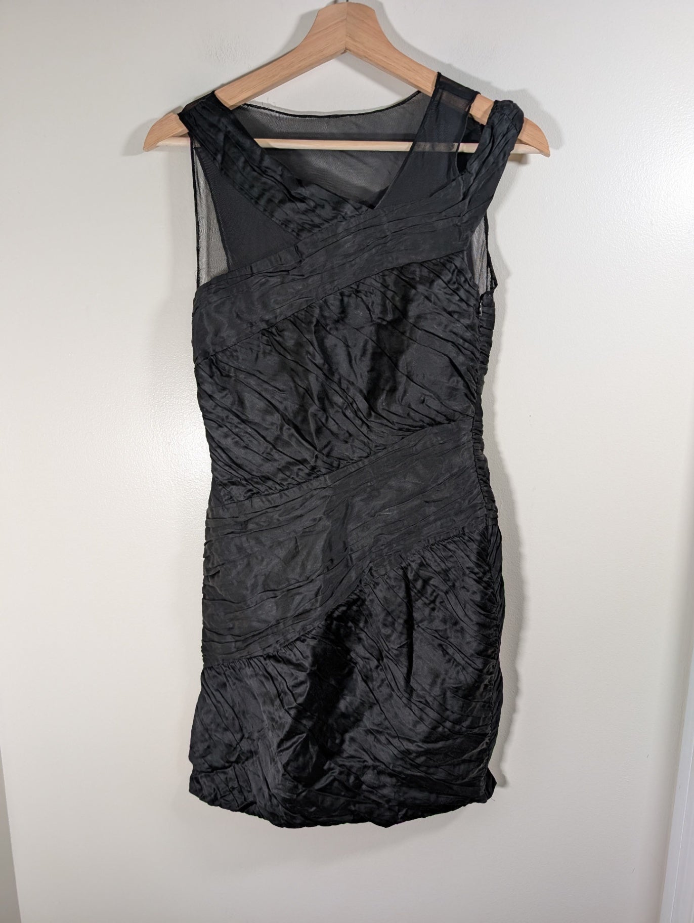 Laundry by Shelli Segal formal black dress - SZ 2