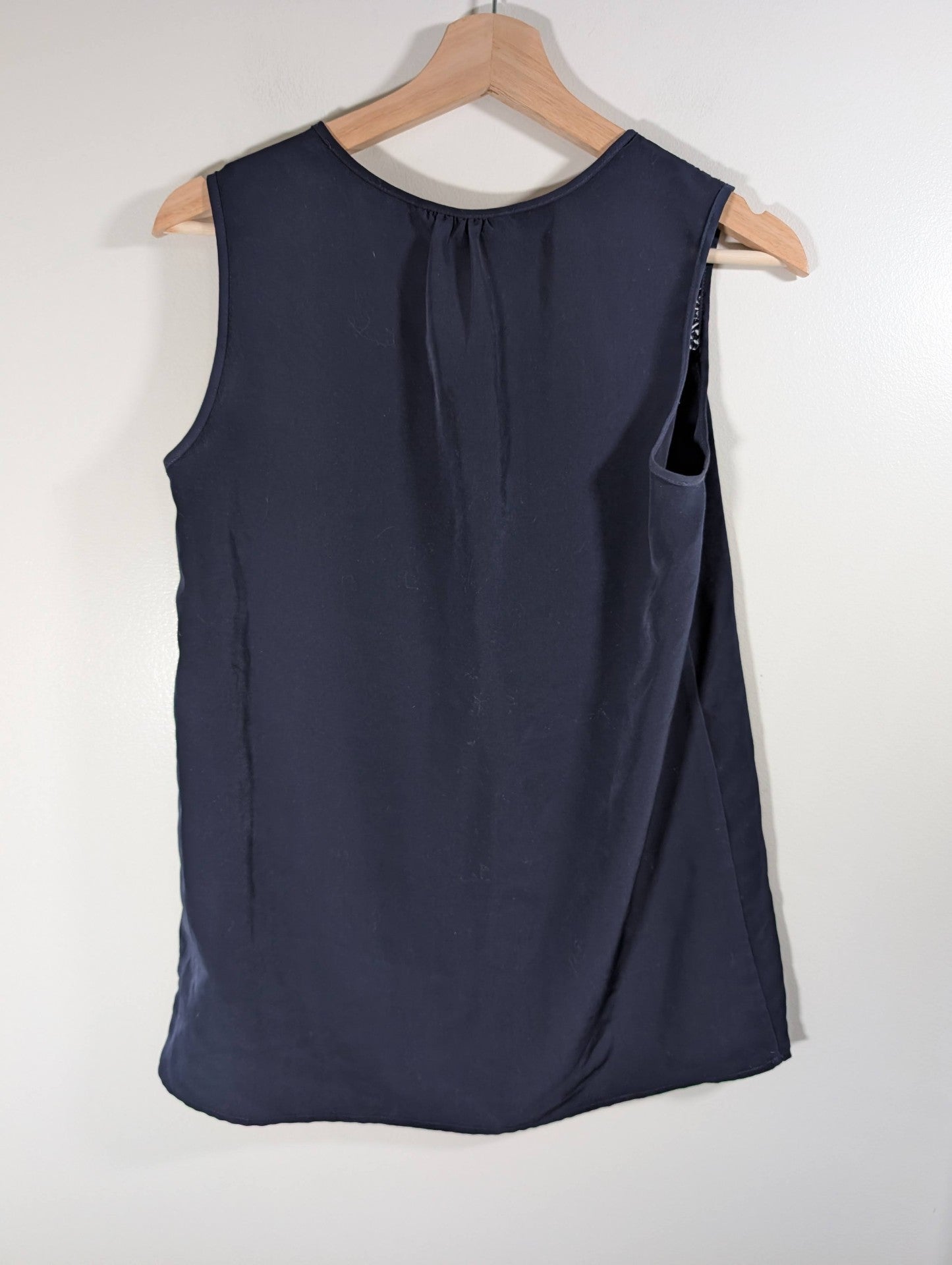 Nicole Miller navy blouse - Small
