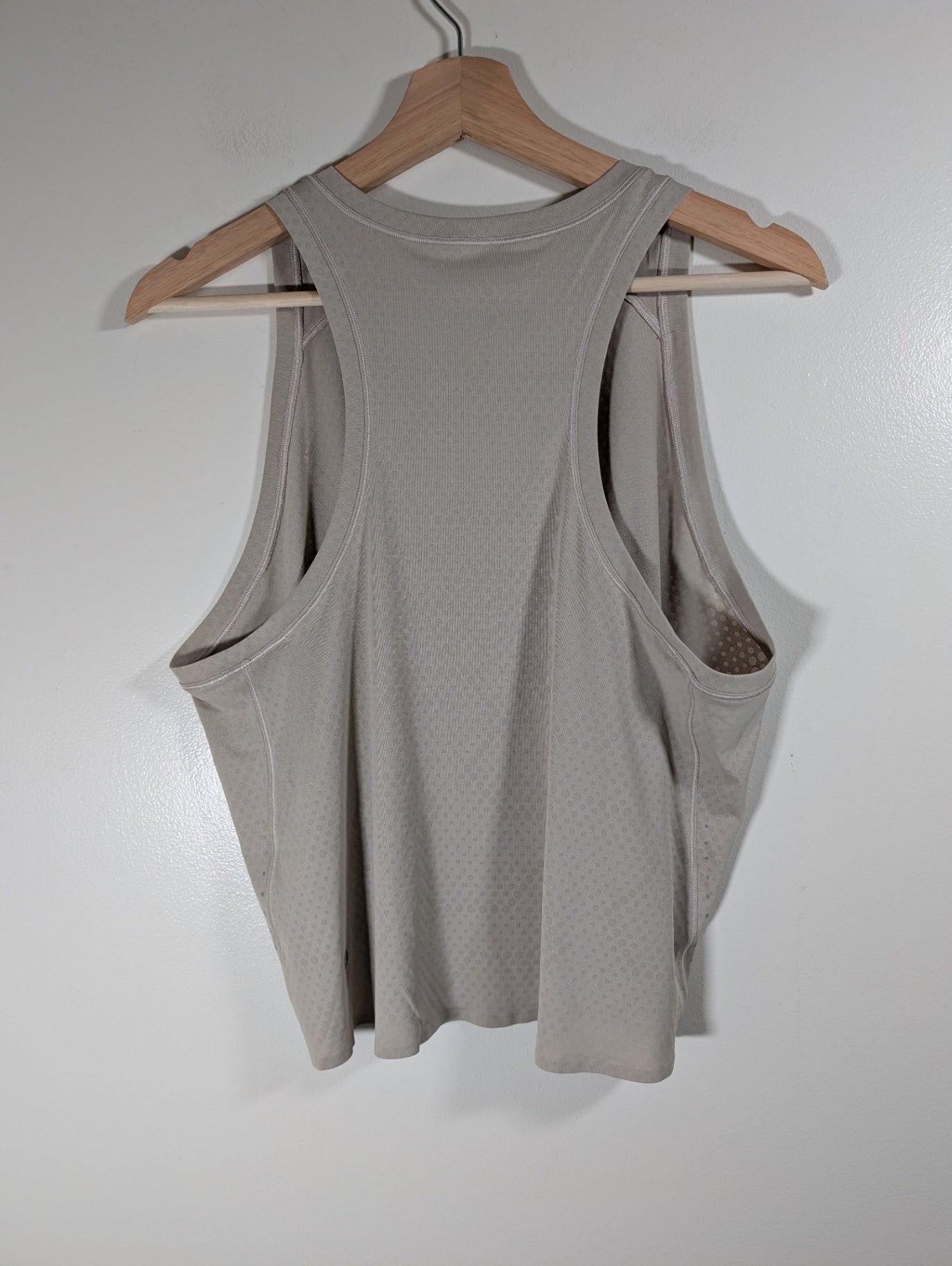 Lululemon racerback tank - appears sz 8/10