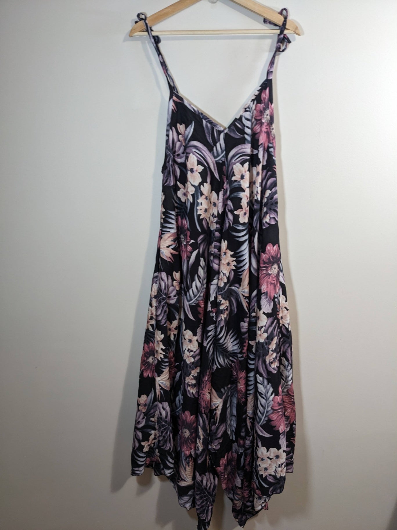 floral wide leg jumpsuit - appears 2XL