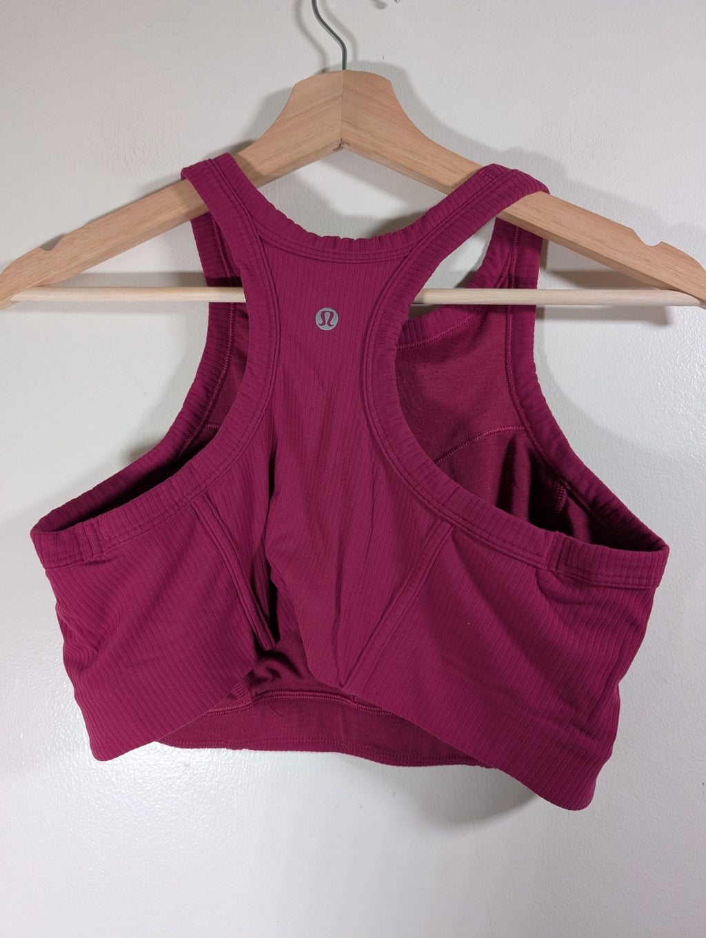Lululemon magenta tank - SZ 12