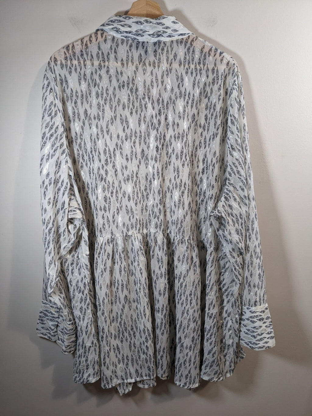 Lane Bryant leaf blouse - SZ 26/28