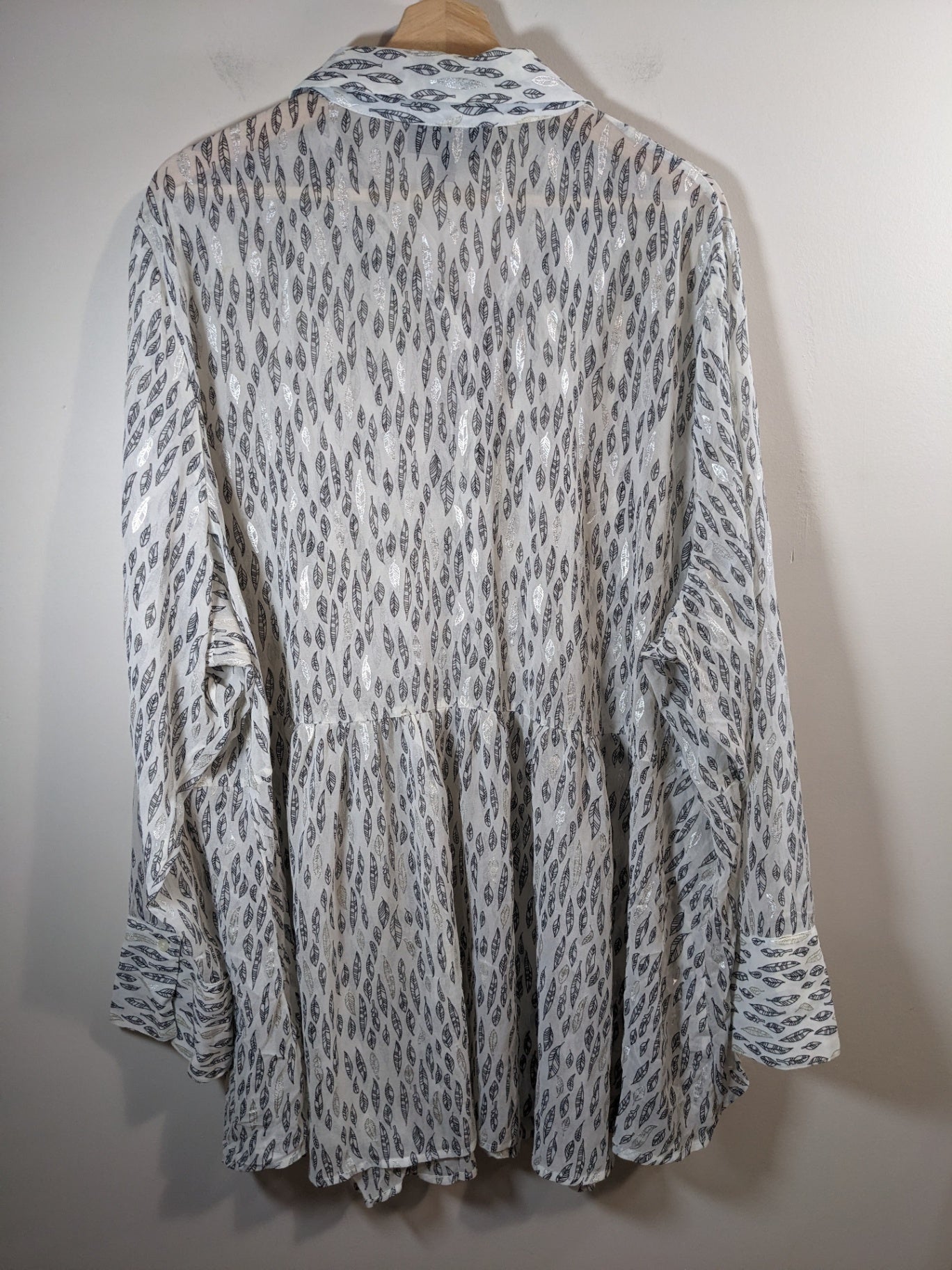 Lane Bryant leaf blouse - SZ 26/28