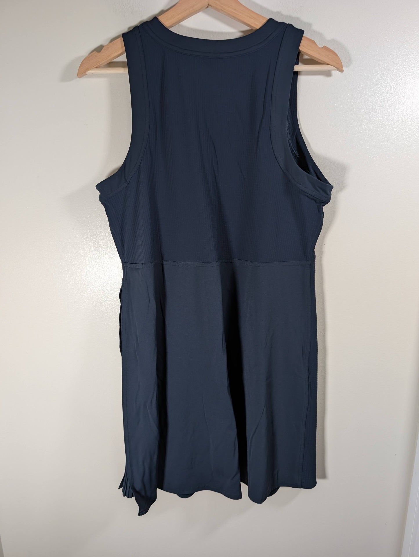 Lululemon grid texture tennis dress - appears SZ 10/12