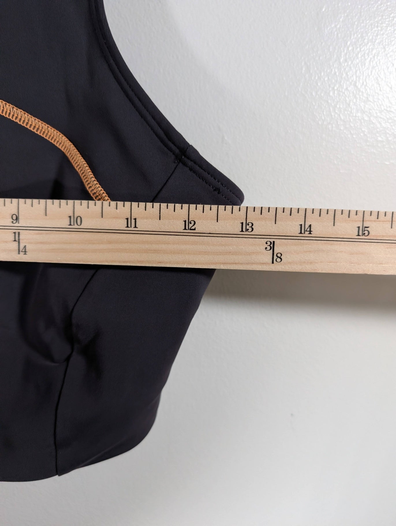 Lululemon sports bra - SZ 12