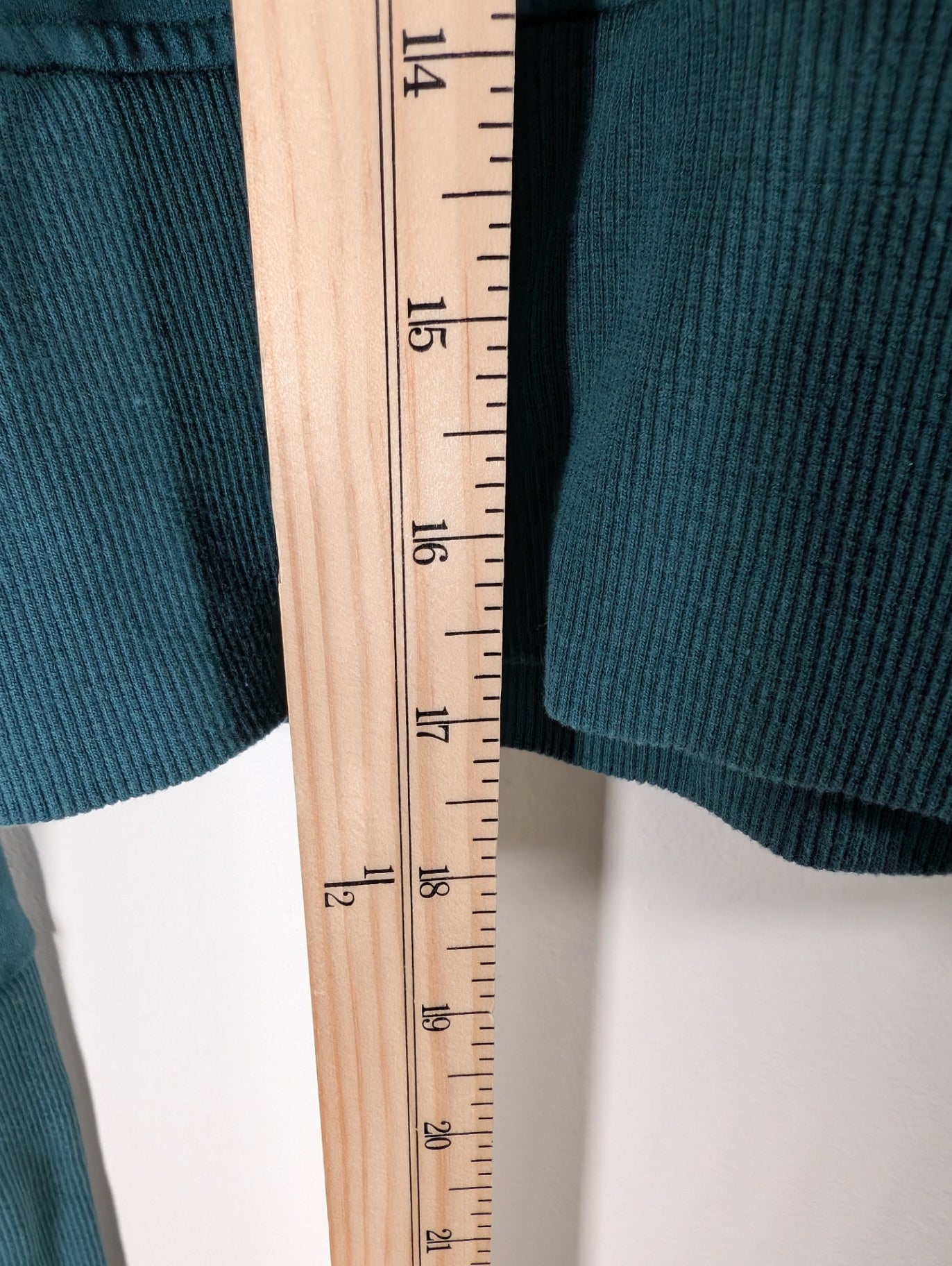 Lululemon hoodie - appears SZ 8/10