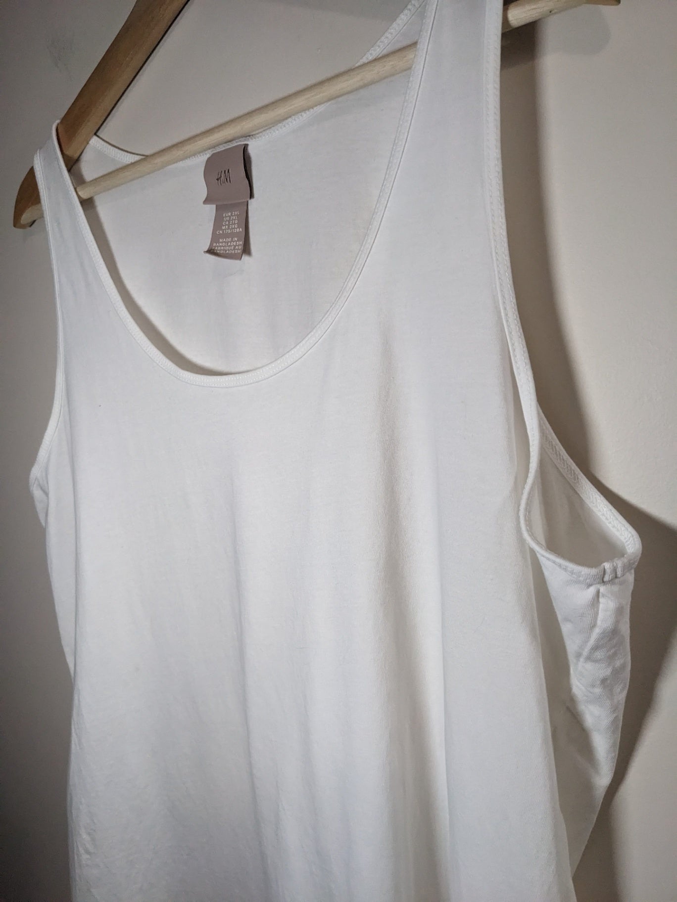 H&M white tank - 2XL
