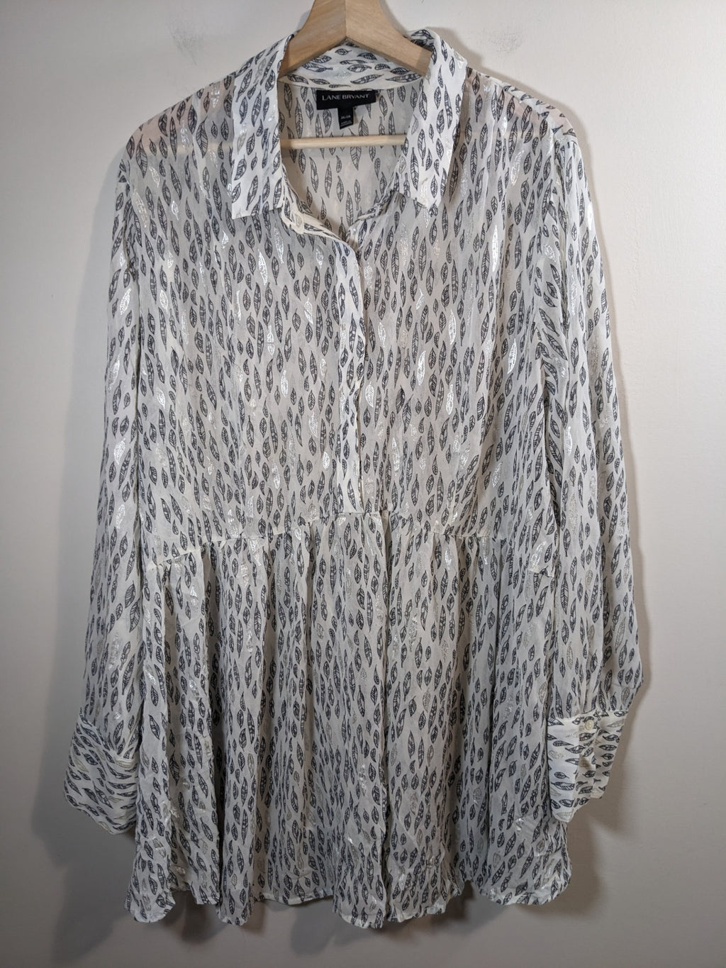 Lane Bryant leaf blouse - SZ 26/28