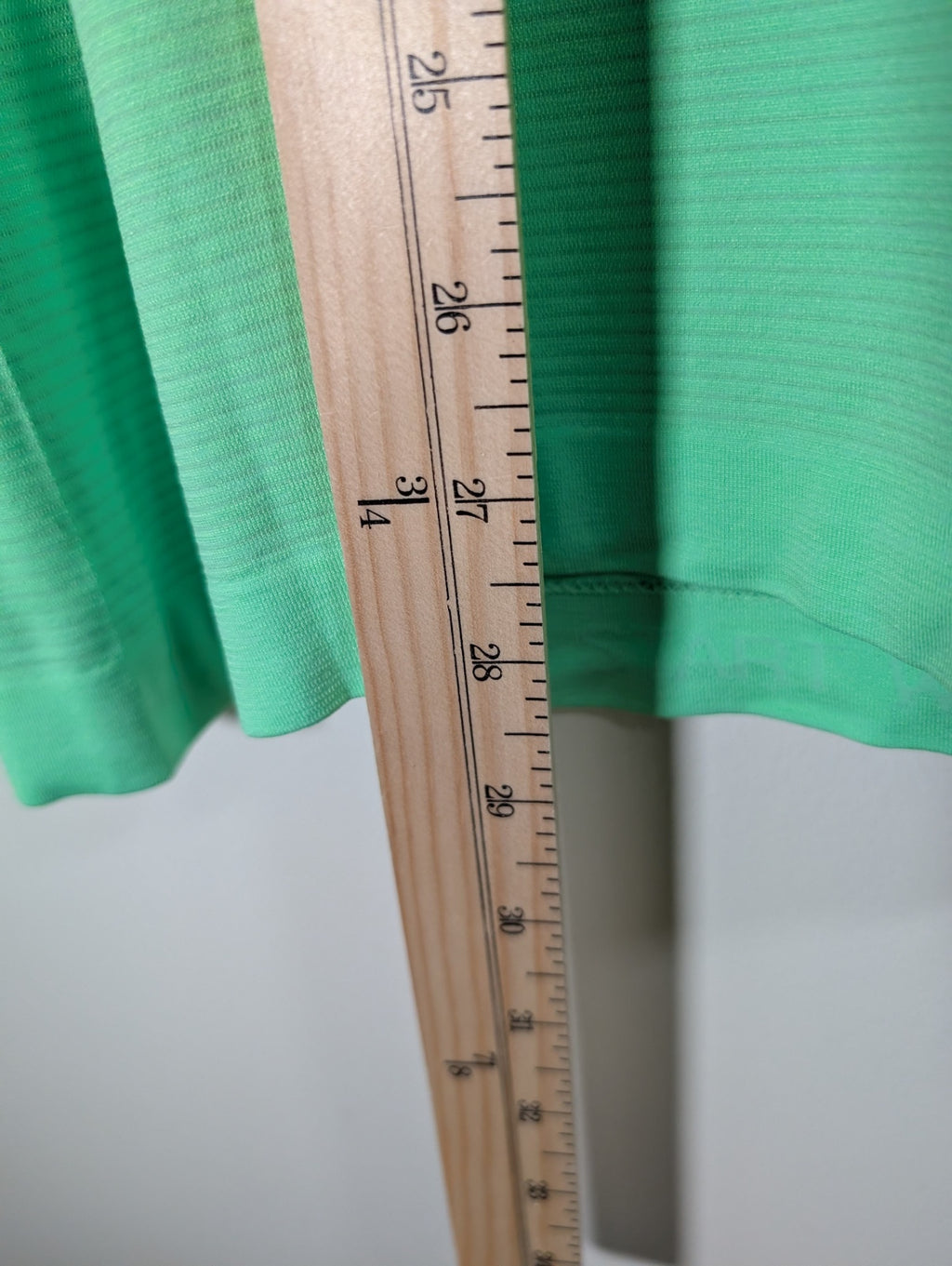 Lululemon swiftly tech tee - appears 8/10