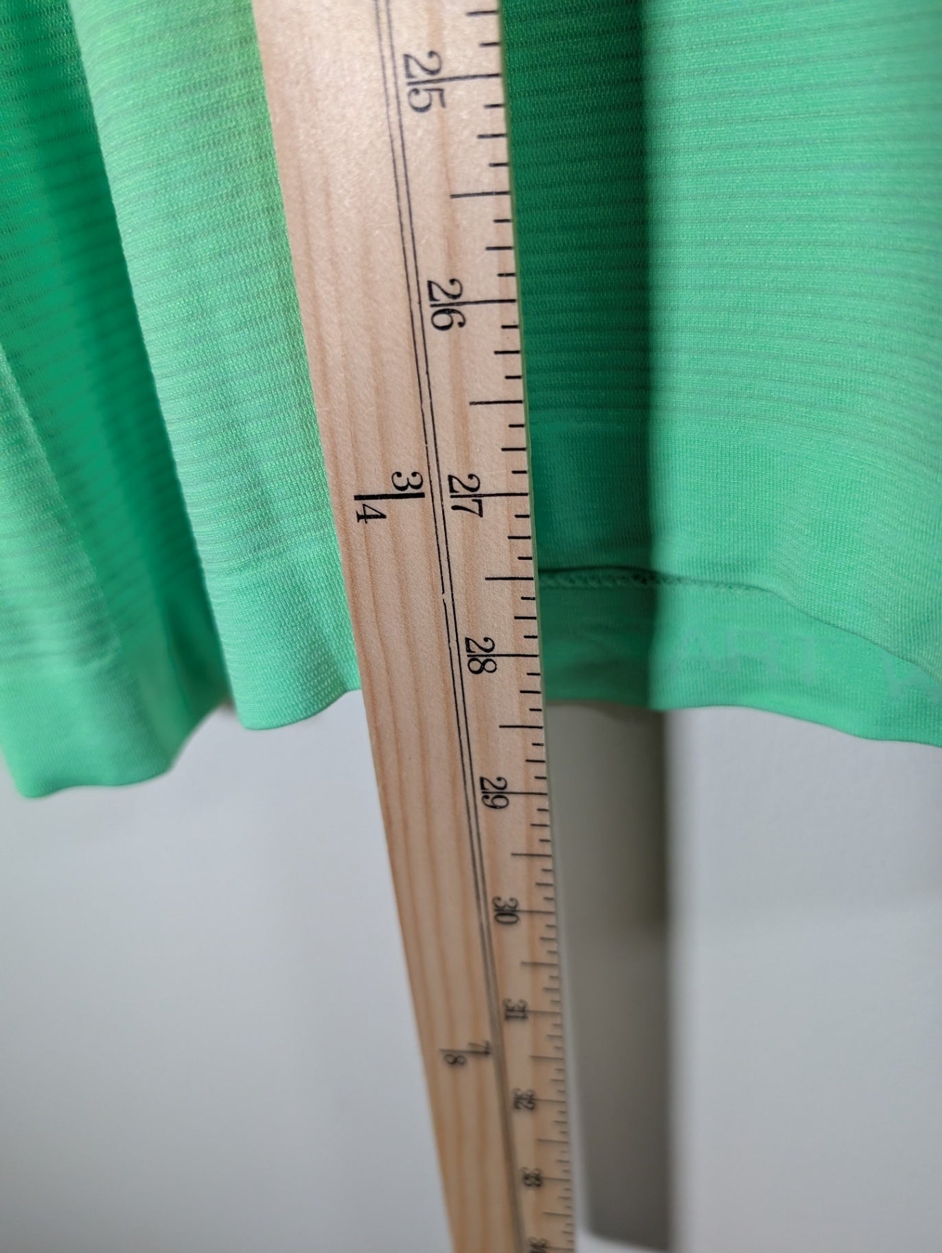 Lululemon swiftly tech tee - appears 8/10