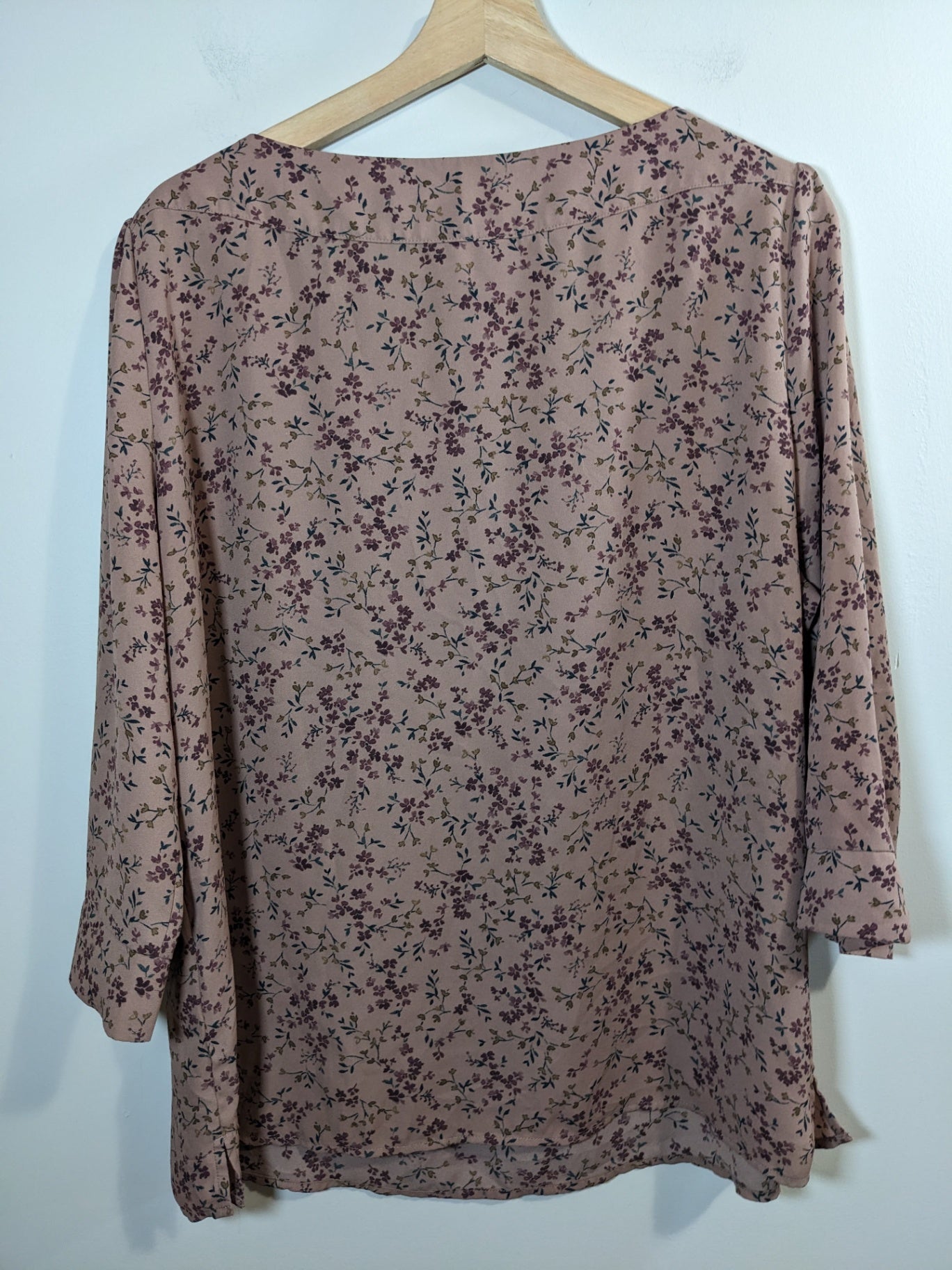 Reitmans floral tan blouse - XL