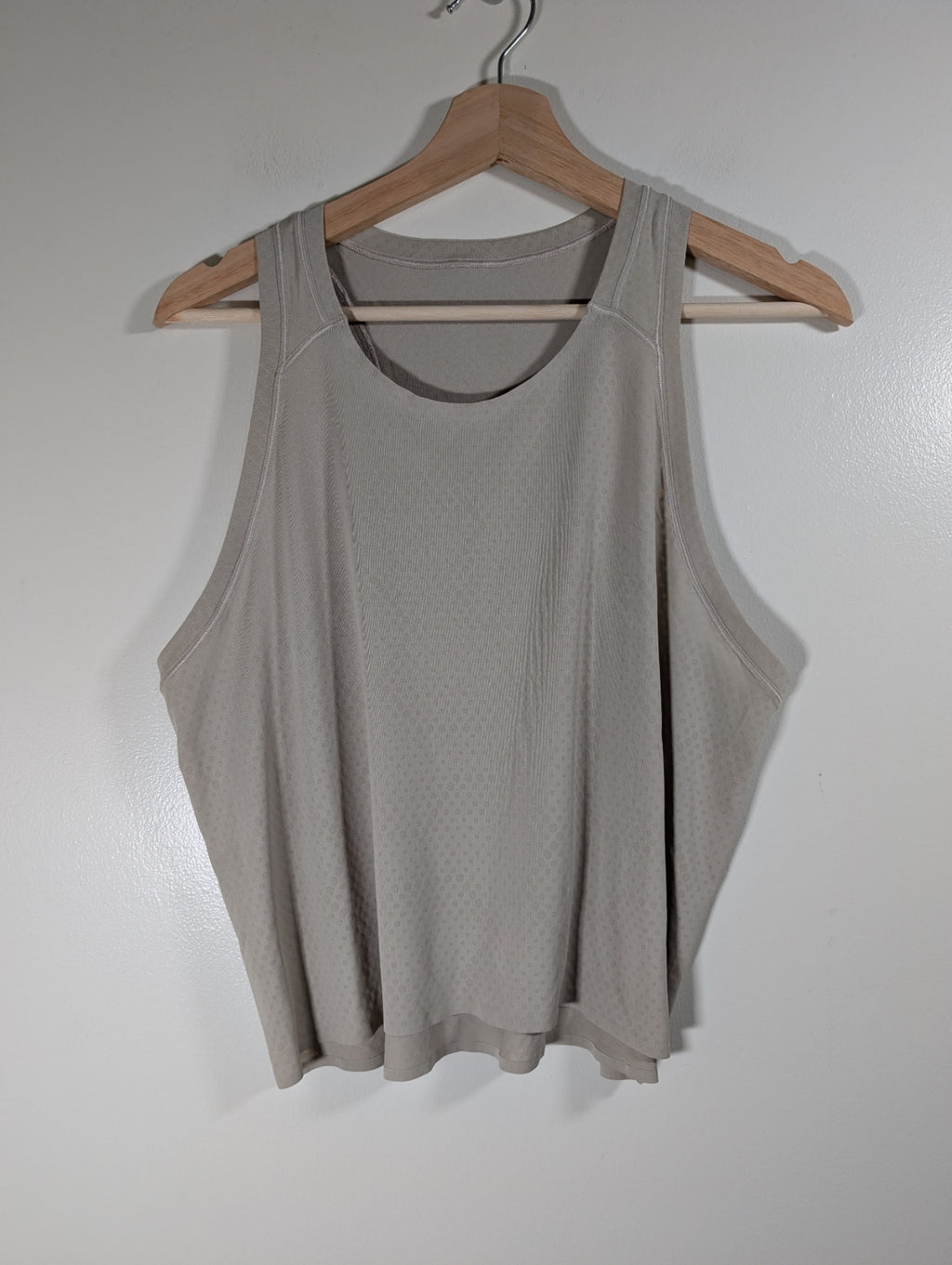 Lululemon racerback tank - appears sz 8/10
